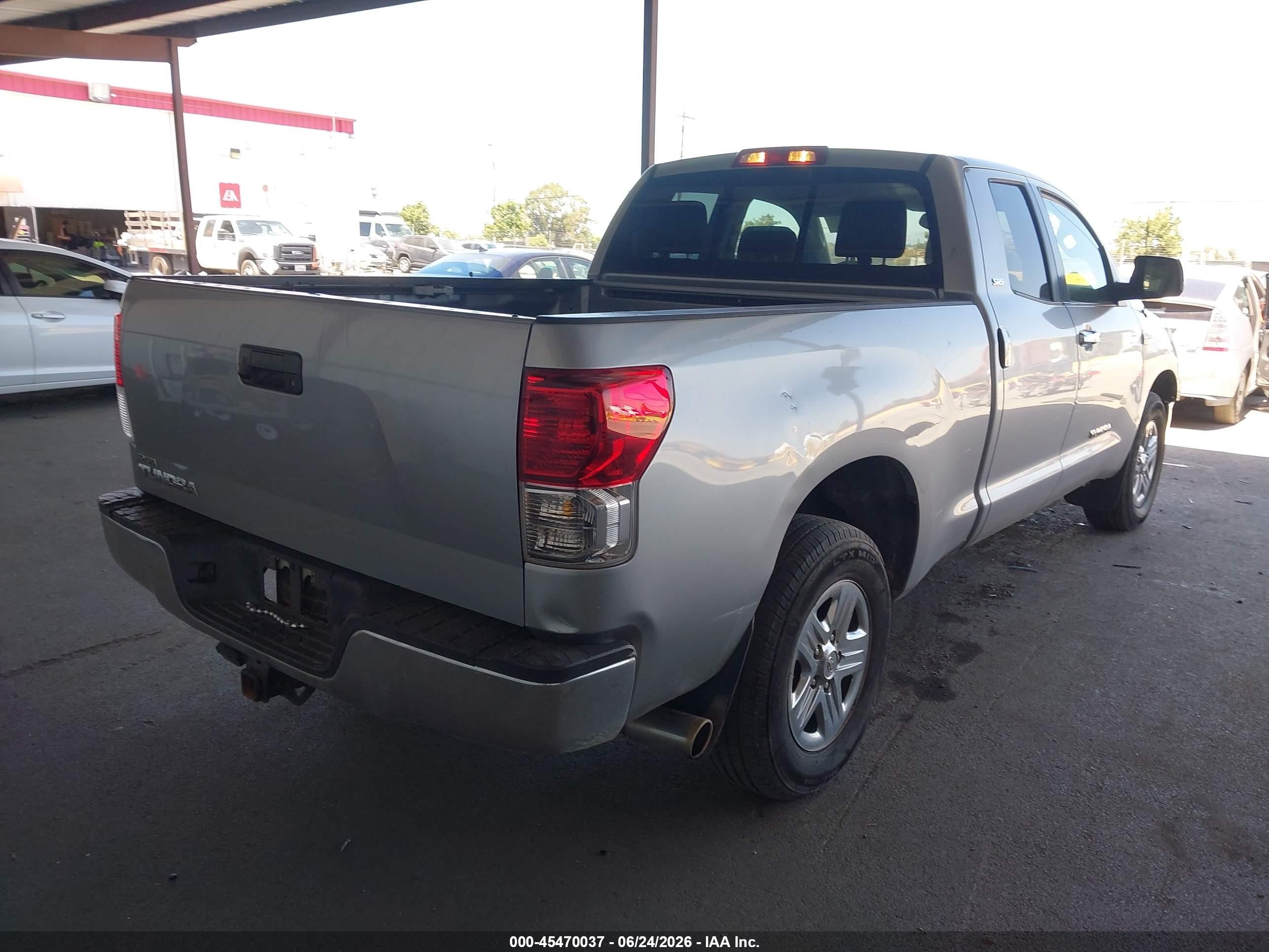 2012 Toyota Tundra Grade 5.7l V8 Silver vin: 5TFRY5F11CX119488