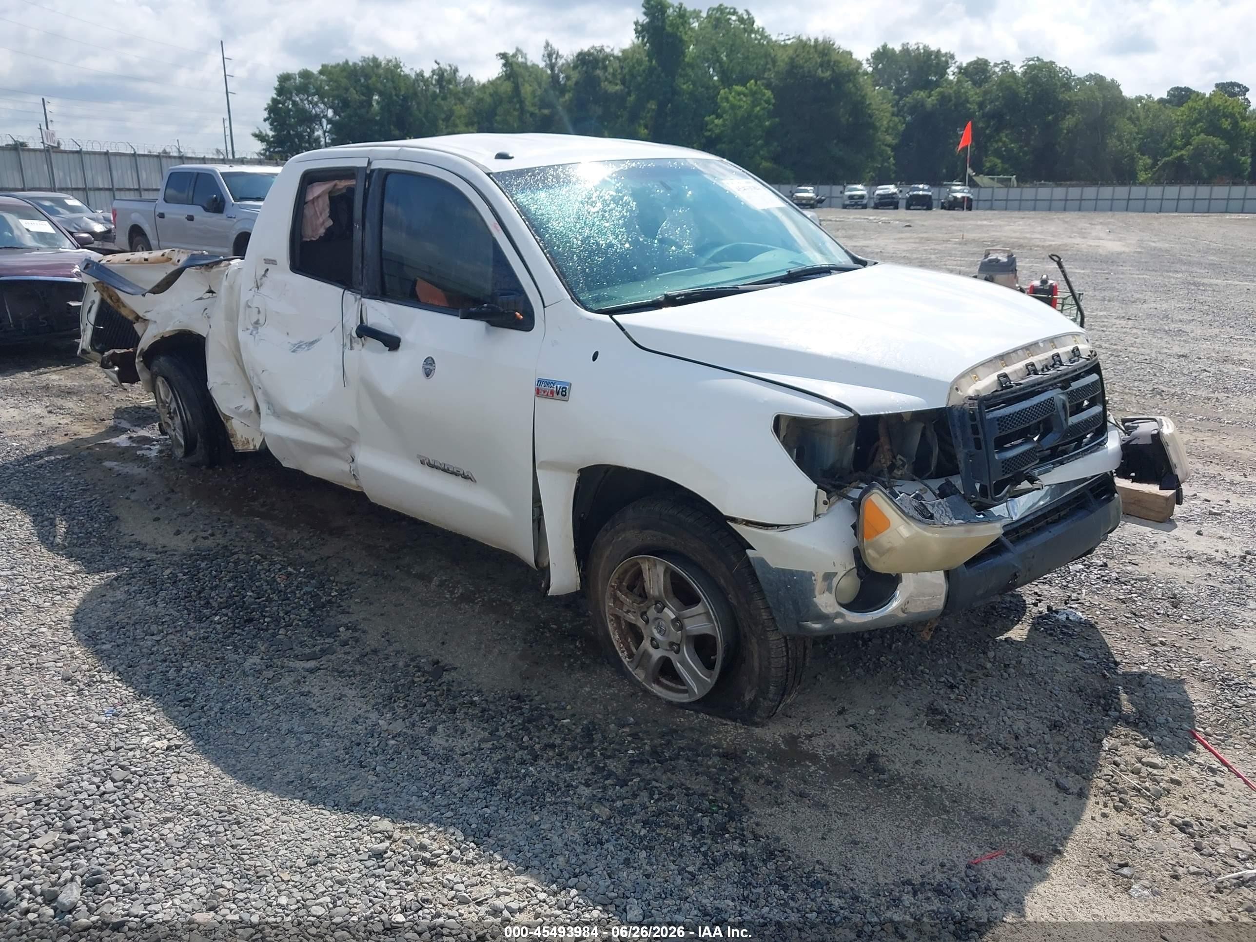 2011 Toyota Tundra Grade 5.7l V8 Белый vin: 5TFRY5F12BX103525