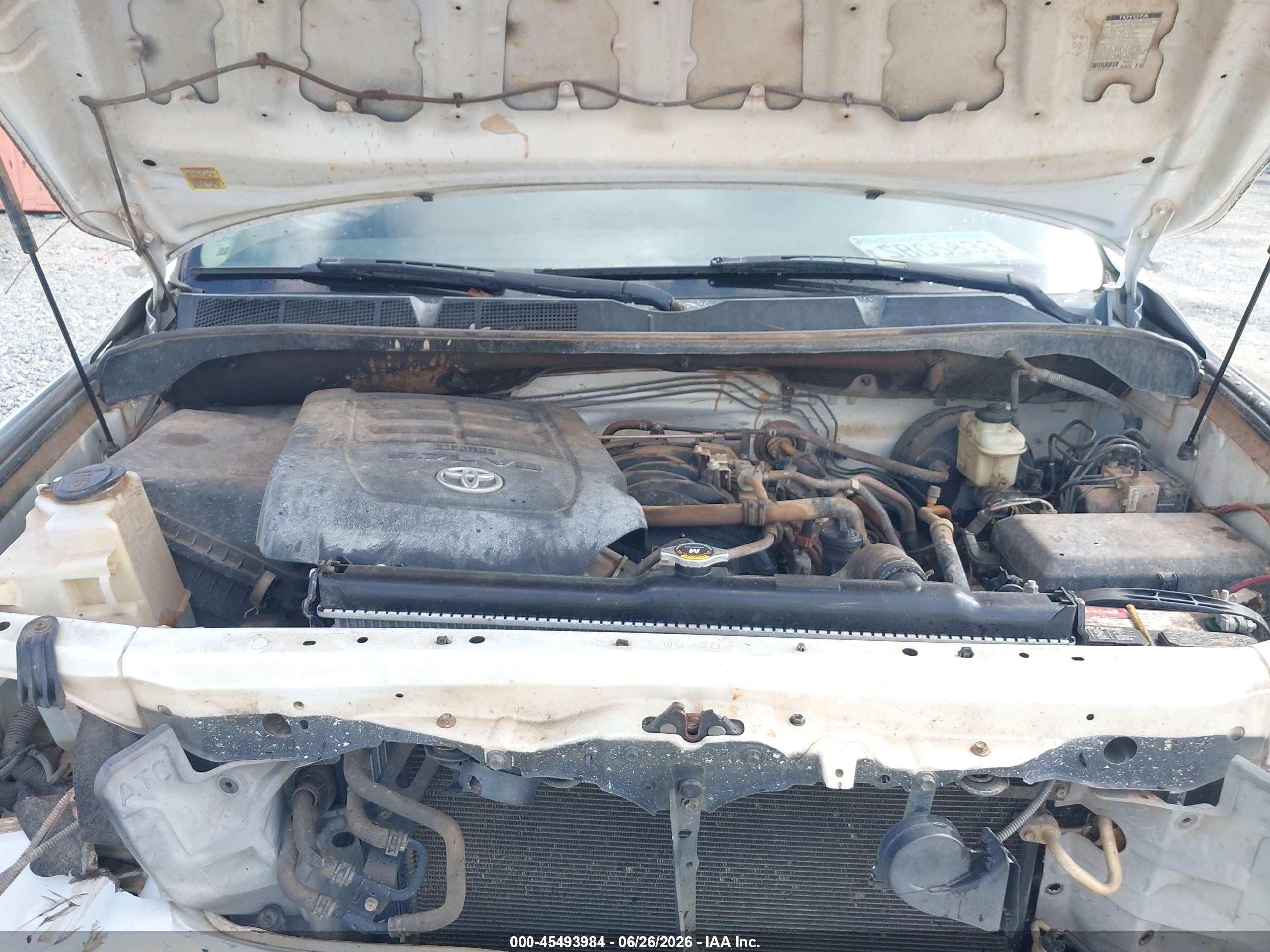 2011 Toyota Tundra Grade 5.7l V8 Белый vin: 5TFRY5F12BX103525