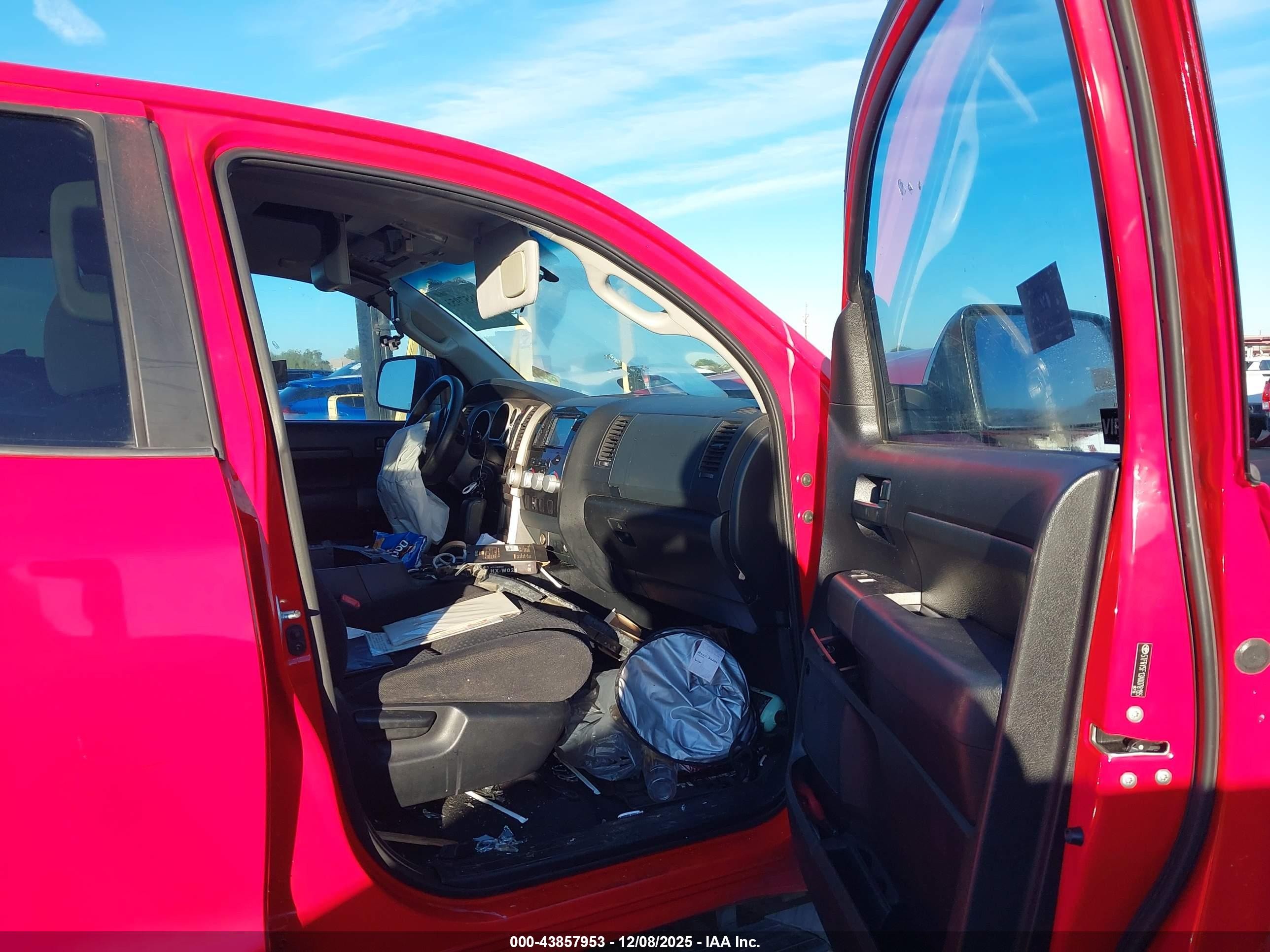 2010 Toyota Tundra Grade 5.7l V8 Red vin: 5TFRY5F13AX078195