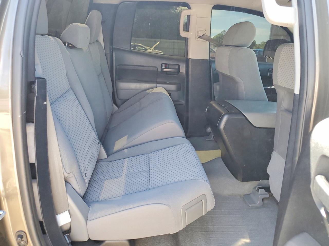 2011 Toyota Tundra Grade Желто-коричневый vin: 5TFRY5F13BX112685