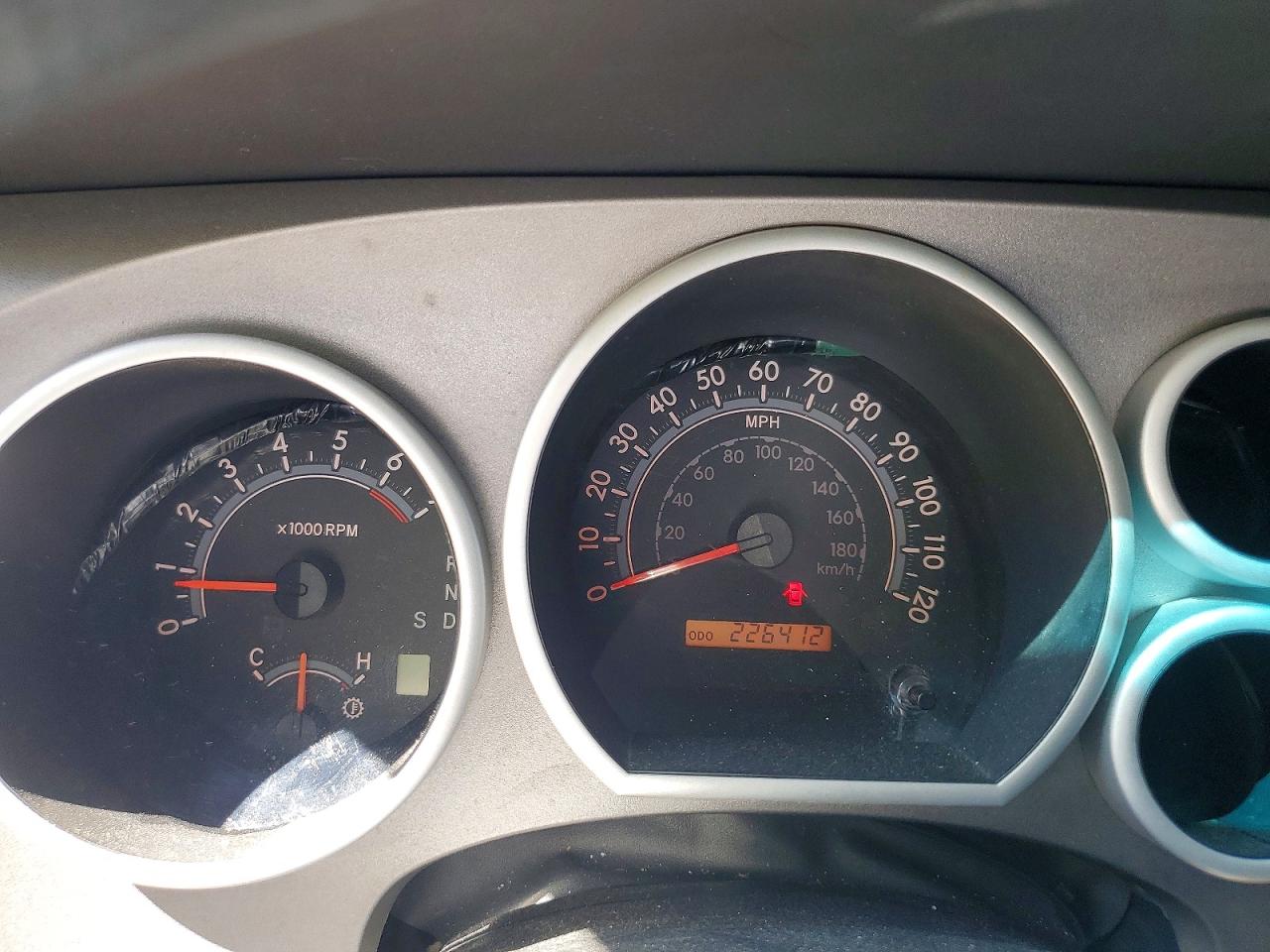 2011 Toyota Tundra Grade Желто-коричневый vin: 5TFRY5F13BX112685