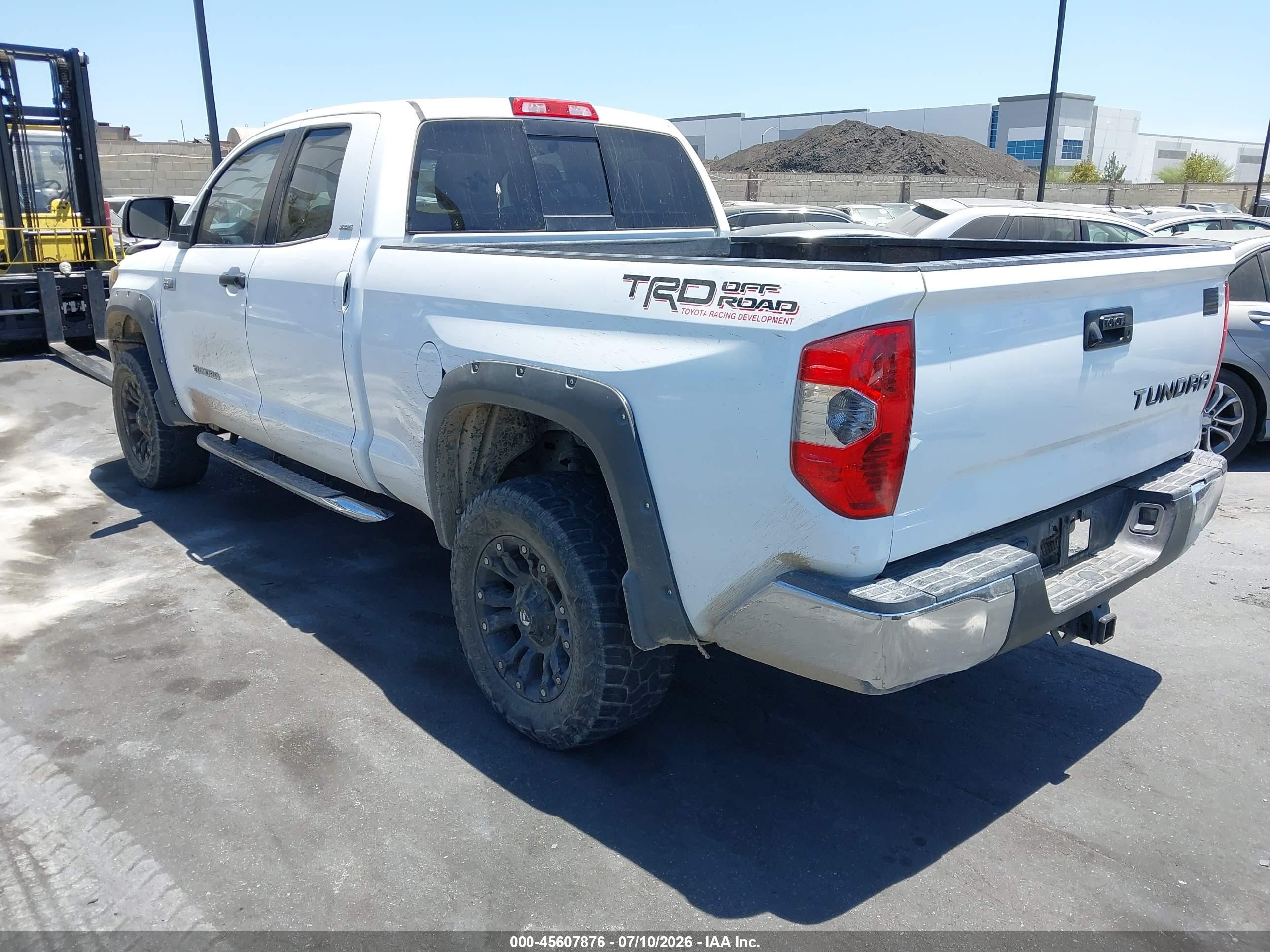 2014 Toyota Tundra Sr5 5.7l V8 White vin: 5TFRY5F13EX156769