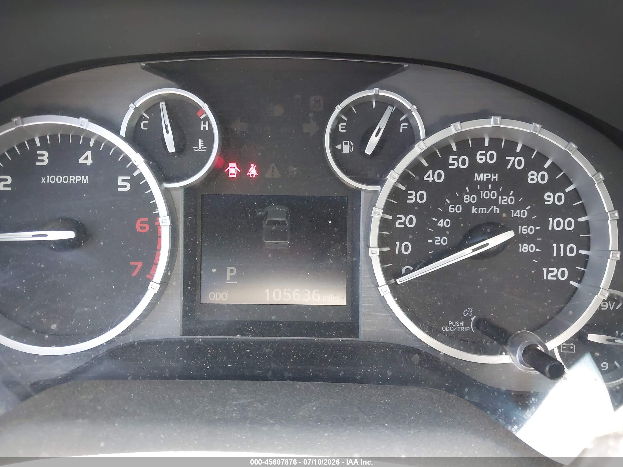 2014 Toyota Tundra Sr5 5.7l V8 White vin: 5TFRY5F13EX156769