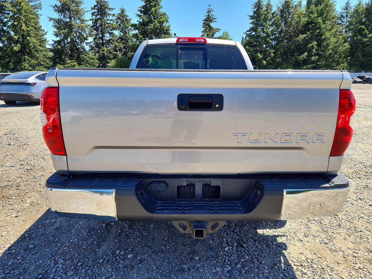 2014 Toyota Tundra Sr5 Silver vin: 5TFRY5F13EX170171