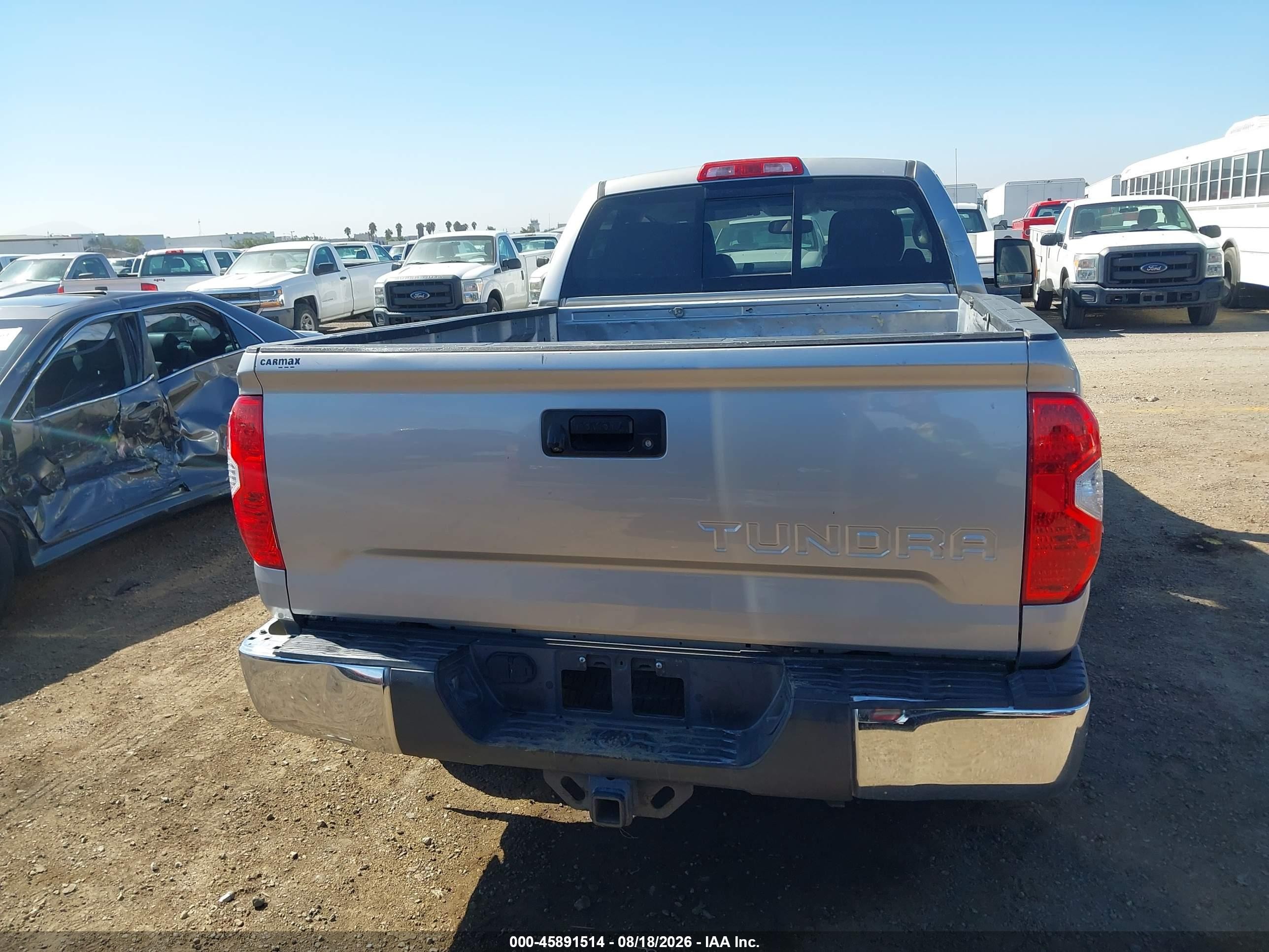 2015 Toyota Tundra Sr5 5.7l V8 Silver vin: 5TFRY5F13FX178630