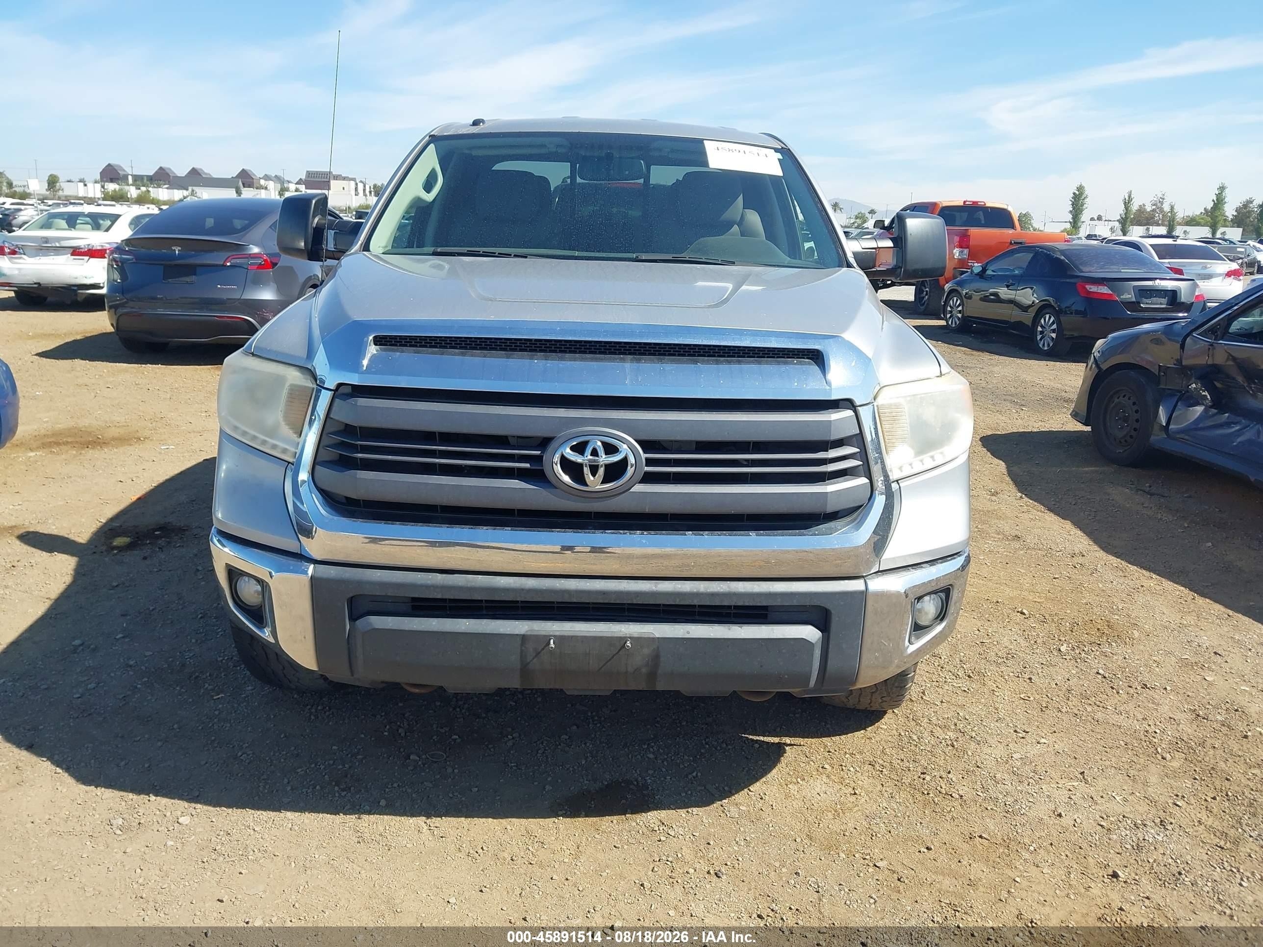 2015 Toyota Tundra Sr5 5.7l V8 Silver vin: 5TFRY5F13FX178630