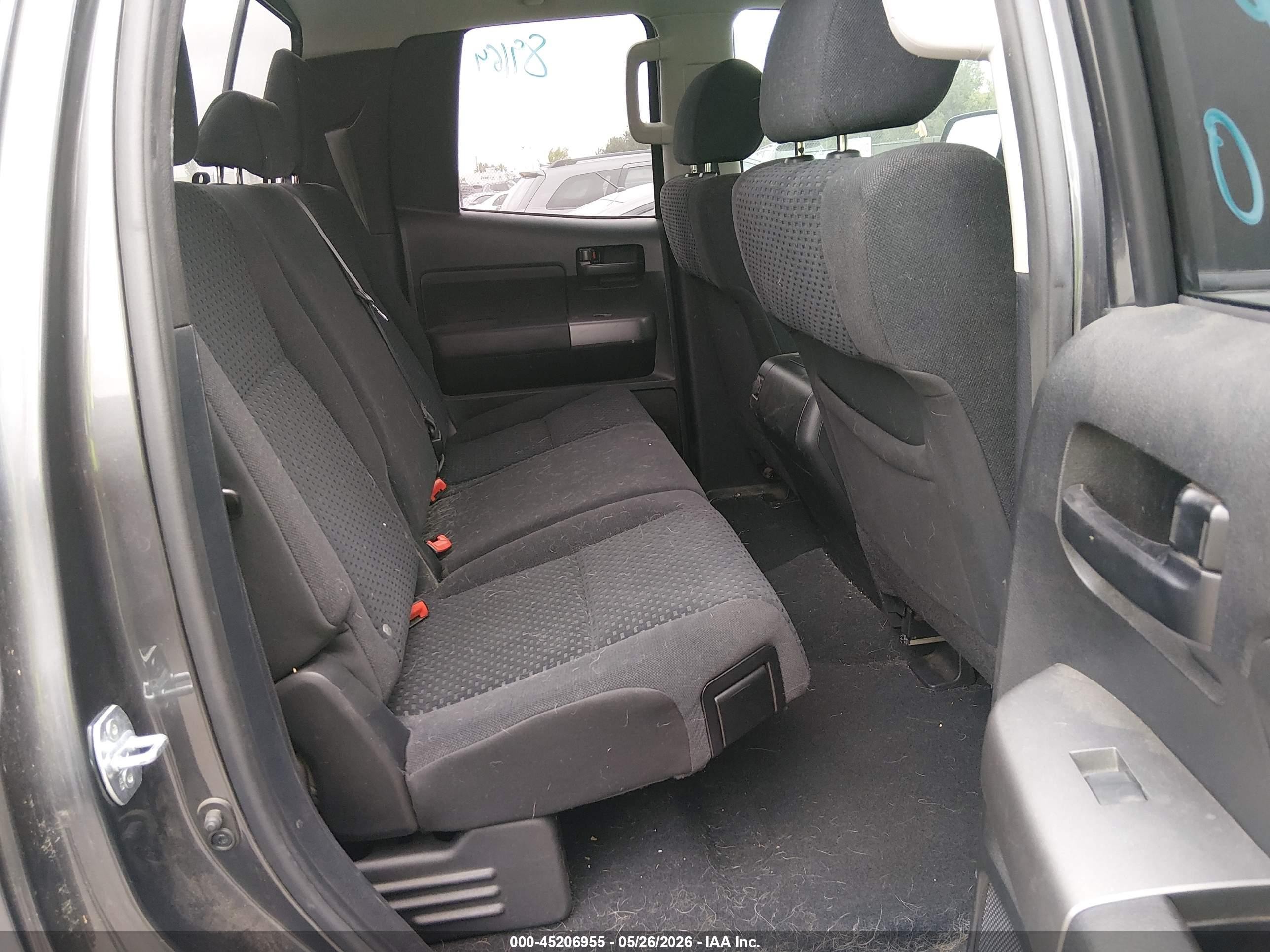 2011 Toyota Tundra Grade 5.7l V8 Gray vin: 5TFRY5F14BX104725