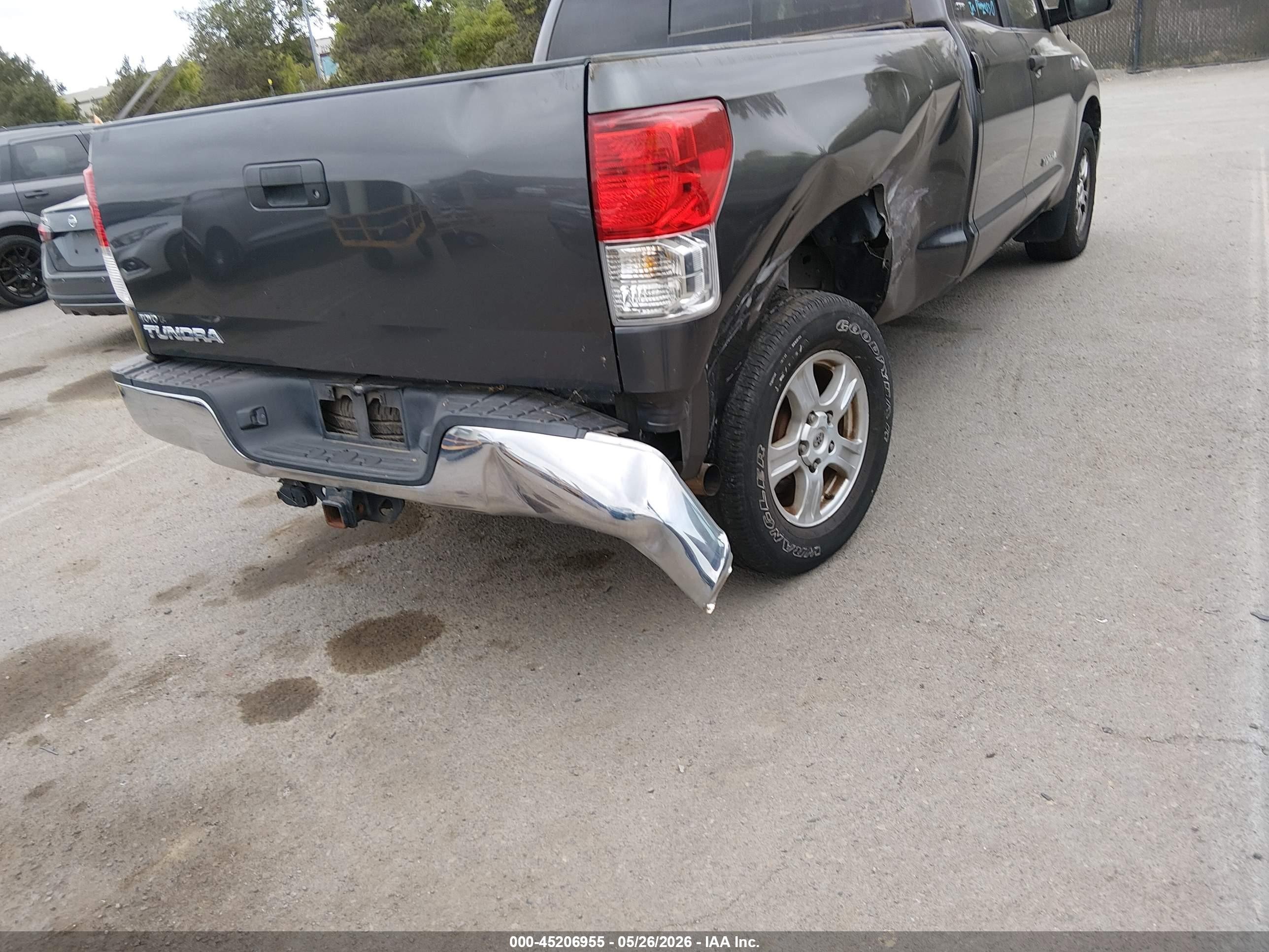 2011 Toyota Tundra Grade 5.7l V8 Gray vin: 5TFRY5F14BX104725