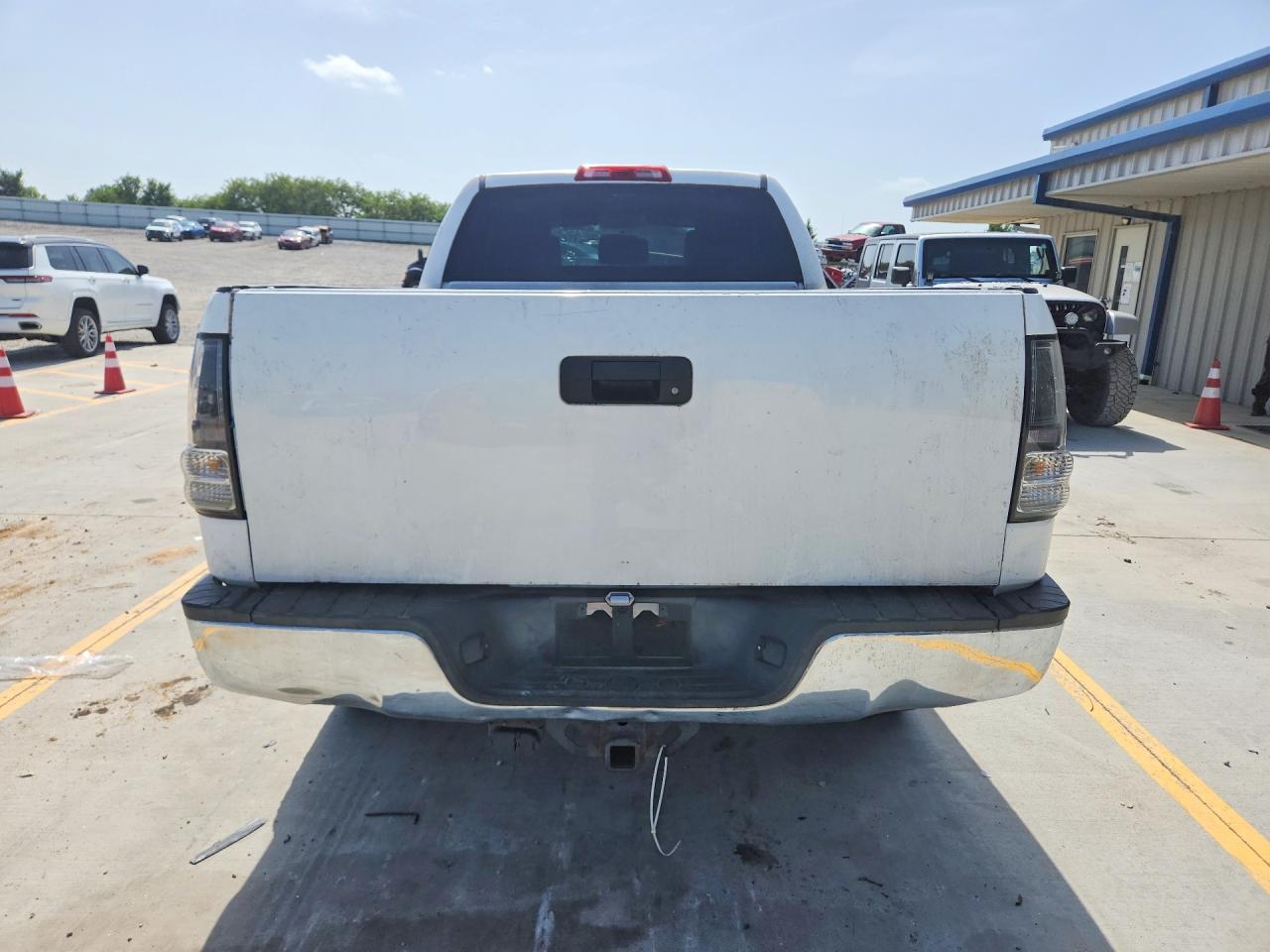 2011 Toyota Tundra Double Cab Sr5 White vin: 5TFRY5F14BX109018