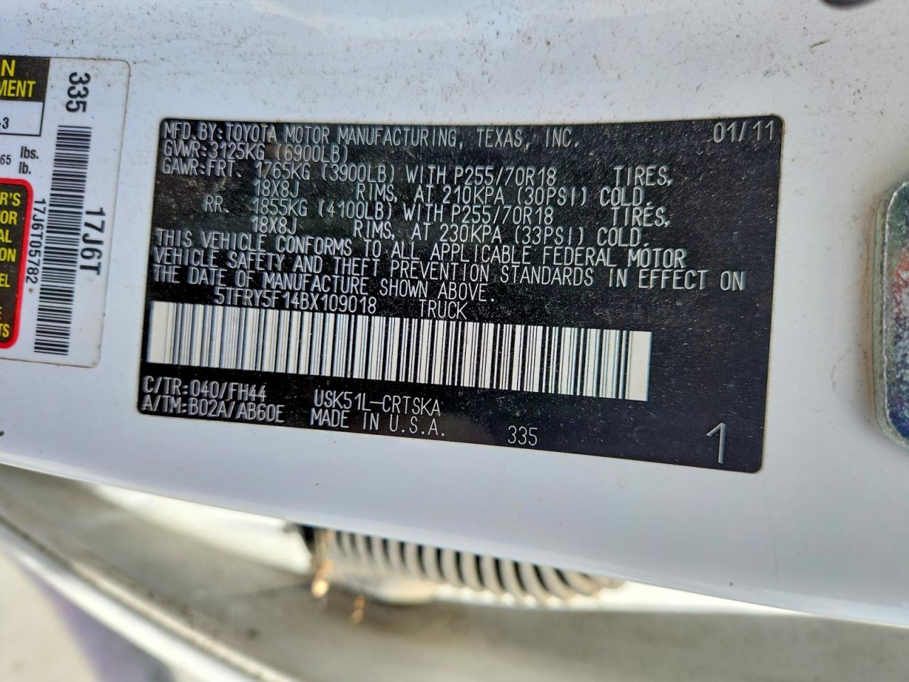 2011 Toyota Tundra Double Cab Sr5 White vin: 5TFRY5F14BX109018