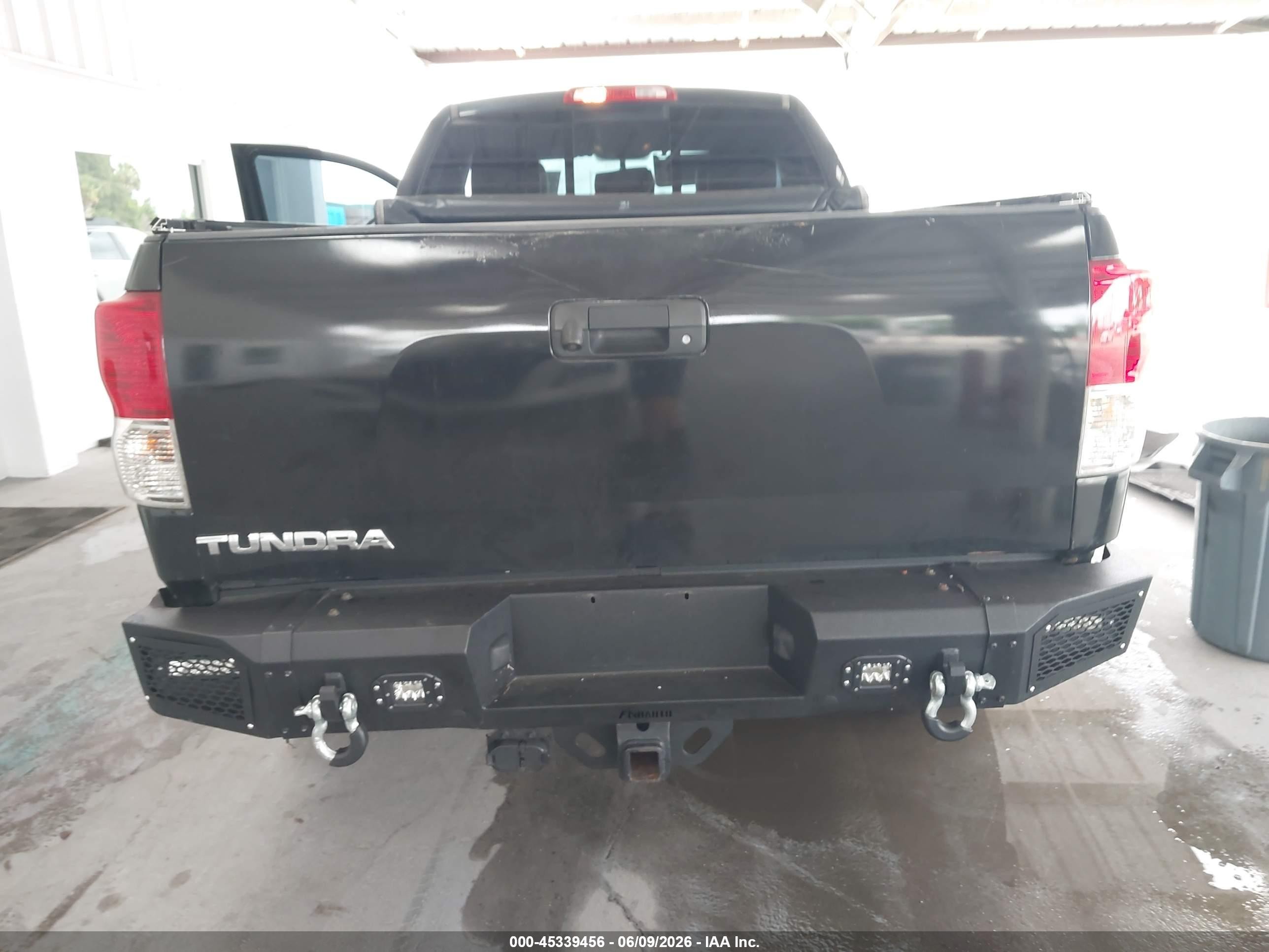 2012 Toyota Tundra Grade 5.7l V8 Black vin: 5TFRY5F14CX129206
