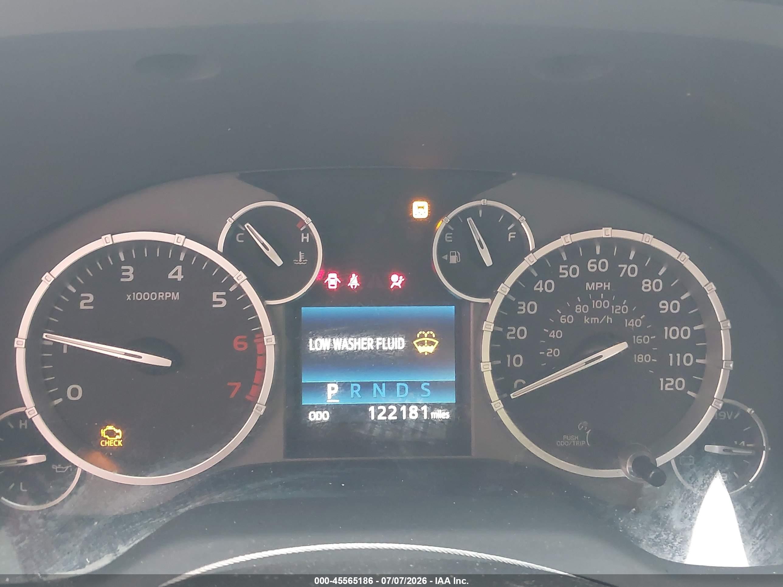 2014 Toyota Tundra Sr5 5.7l V8 White vin: 5TFRY5F14EX155095