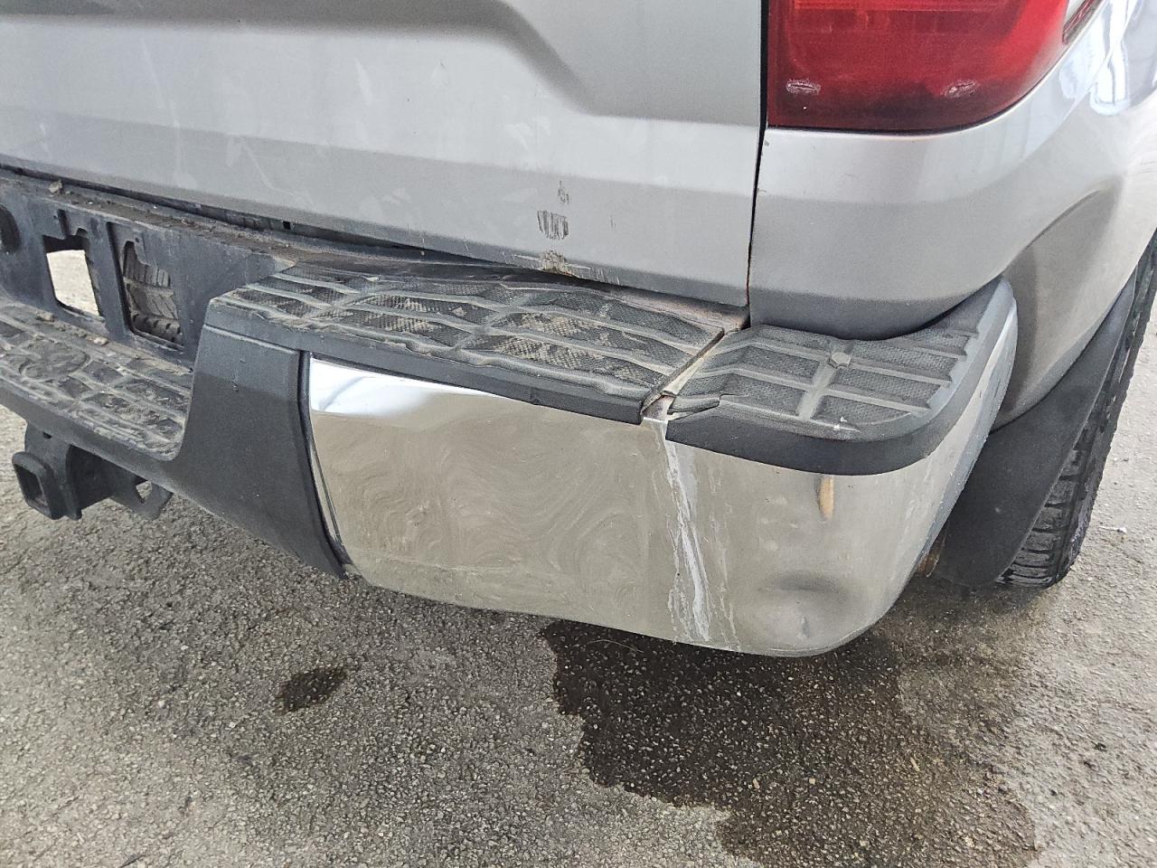2014 Toyota Tundra Sr5 Silver vin: 5TFRY5F14EX157123 Damage: Rear Metal Bumper Chrome, Dent(S) W/No Paint Dmg, 3 To 4 Inches