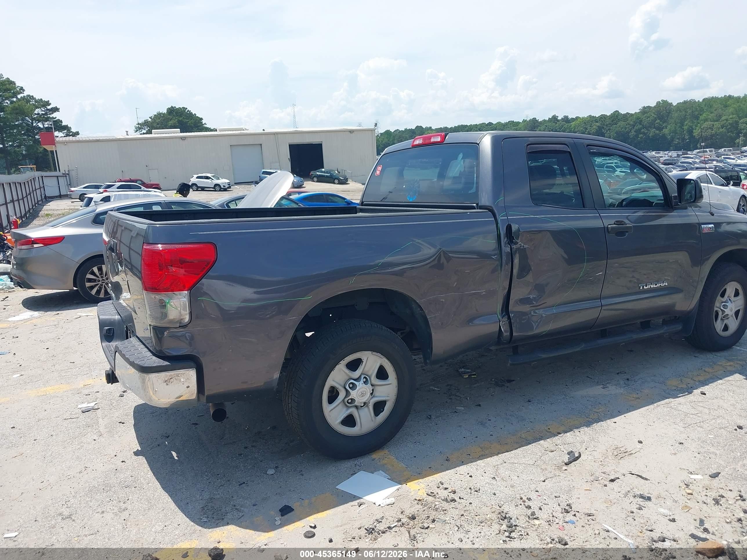 2011 Toyota Tundra Grade 5.7l V8 Gray vin: 5TFRY5F15BX115443