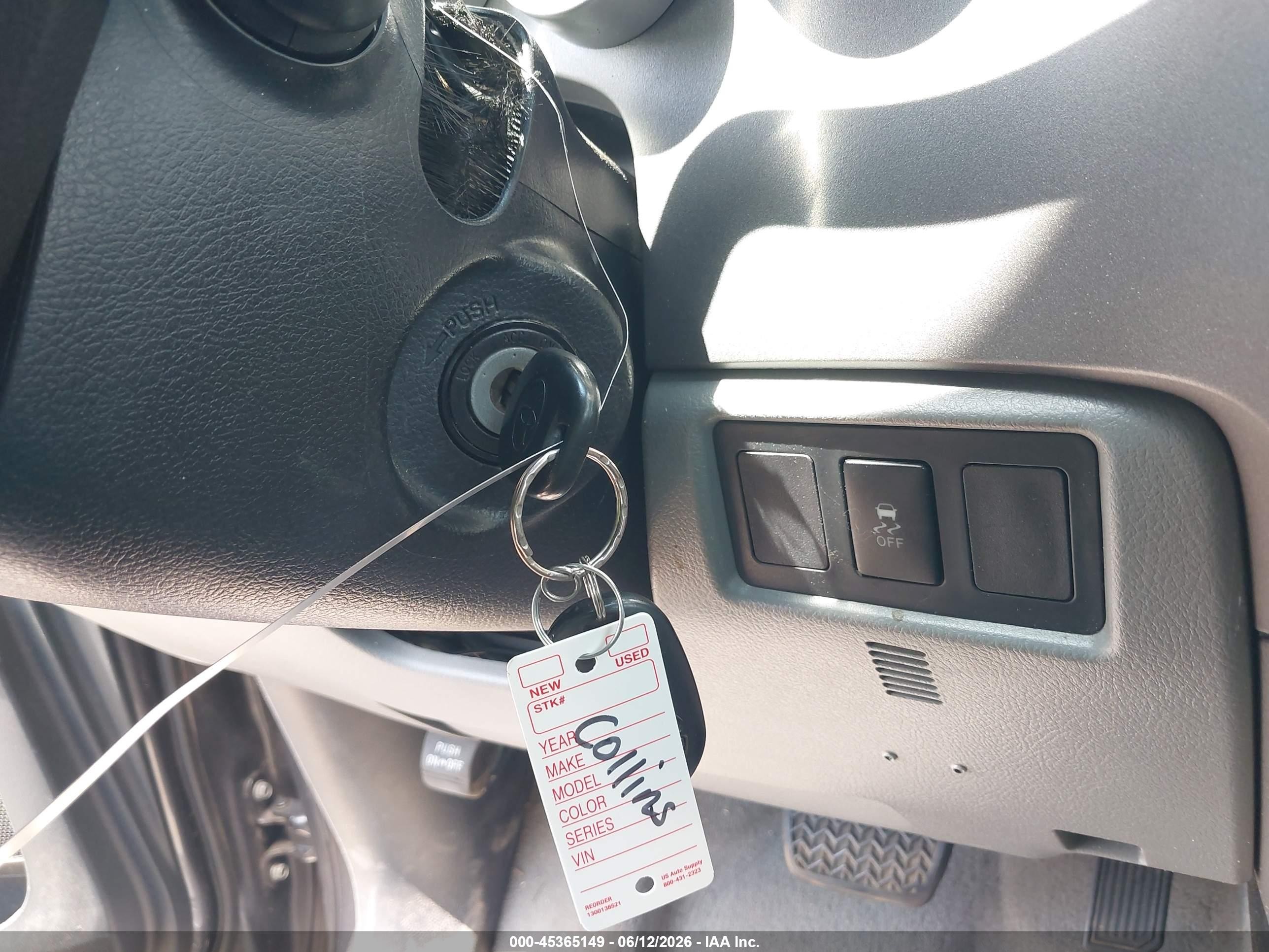 2011 Toyota Tundra Grade 5.7l V8 Gray vin: 5TFRY5F15BX115443
