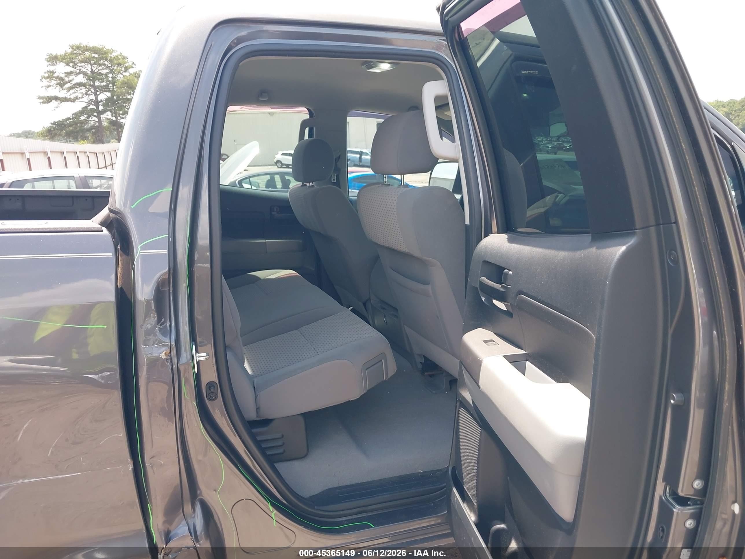 2011 Toyota Tundra Grade 5.7l V8 Gray vin: 5TFRY5F15BX115443