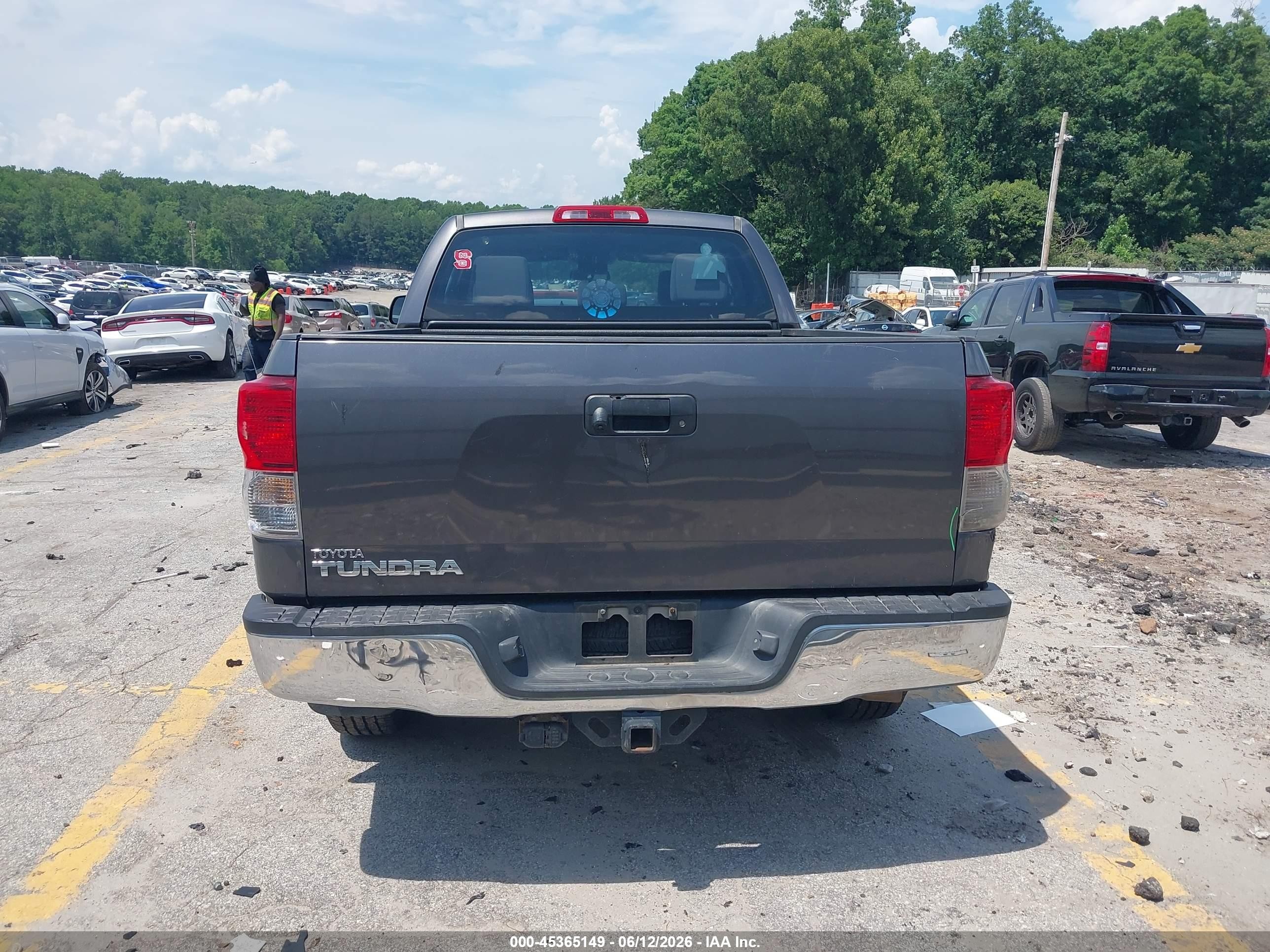 2011 Toyota Tundra Grade 5.7l V8 Gray vin: 5TFRY5F15BX115443