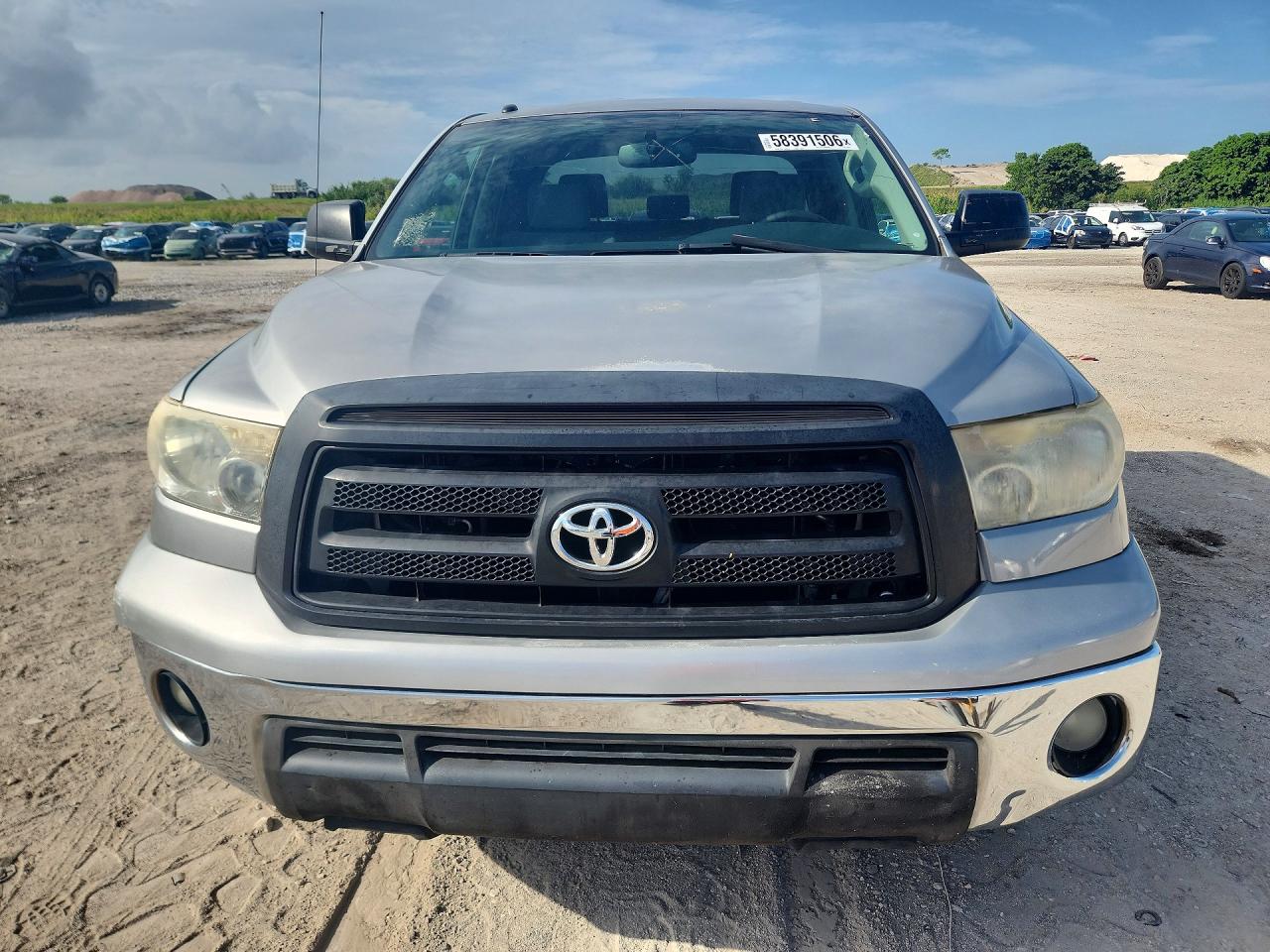 2013 Toyota Tundra Double Cab Sr5 Серебряный vin: 5TFRY5F15DX140457