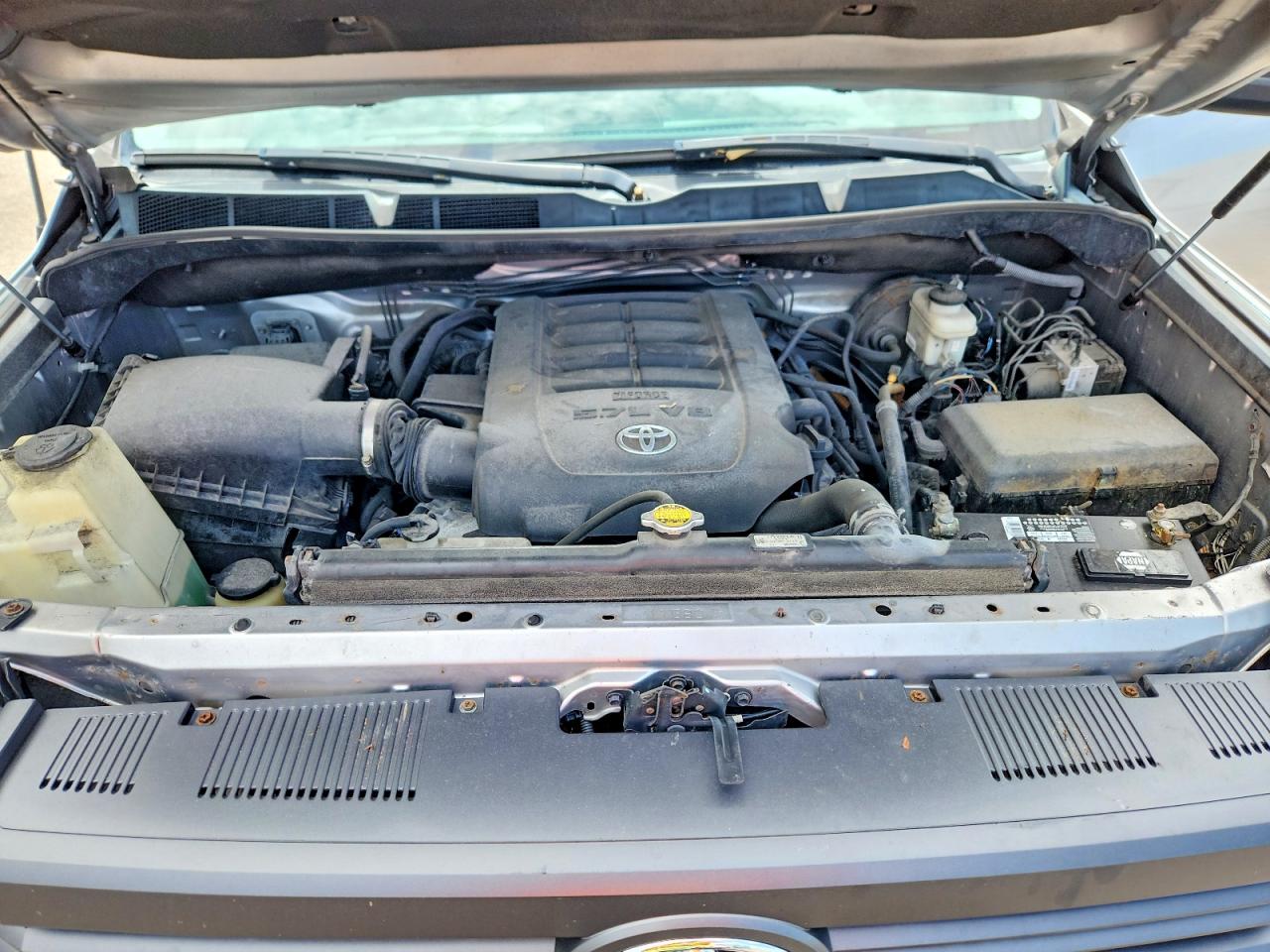 2015 Toyota Tundra Sr5 Silver vin: 5TFRY5F15FX179486