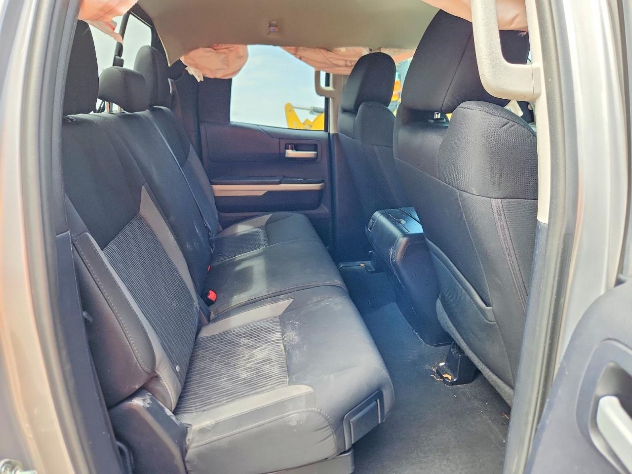 2015 Toyota Tundra Sr5 Silver vin: 5TFRY5F15FX179486