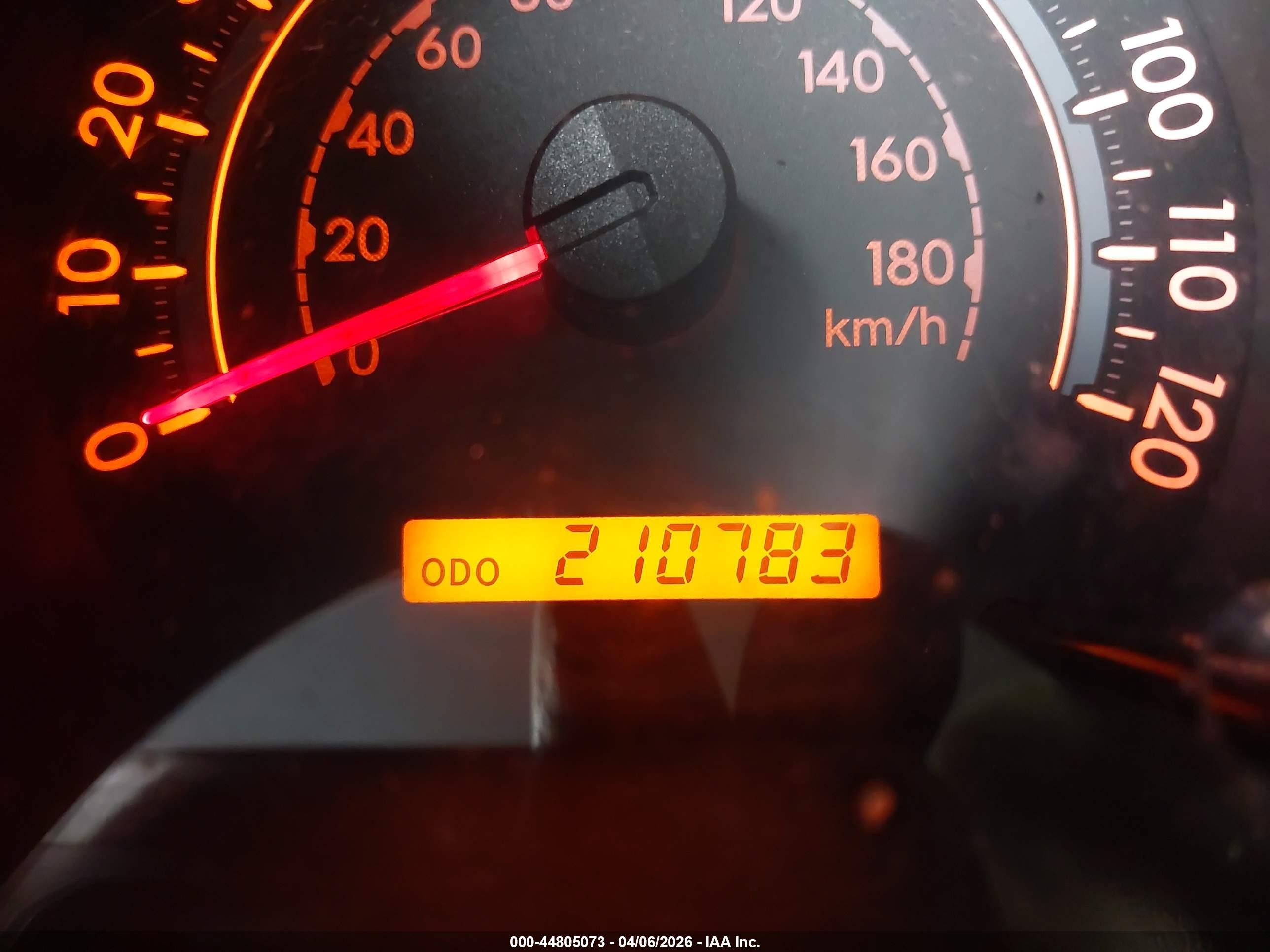 2010 Toyota Tundra Grade 5.7l V8 Белый vin: 5TFRY5F16AX083083