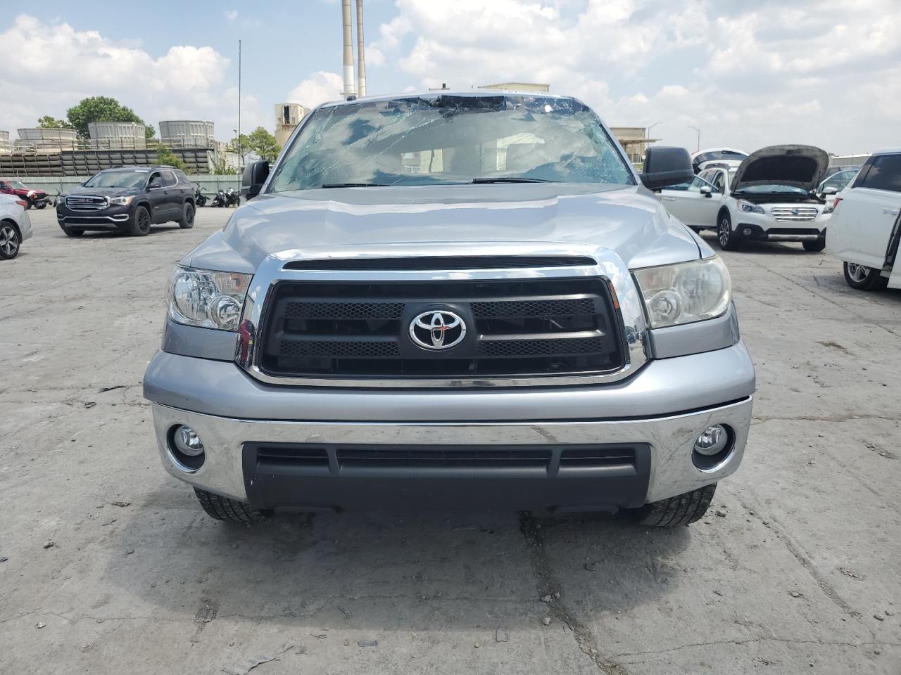 2012 Toyota Tundra Double Cab Sr5 Серебряный vin: 5TFRY5F16CX119065