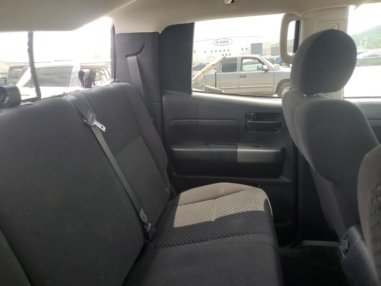 2012 Toyota Tundra Double Cab Sr5 Серебряный vin: 5TFRY5F16CX119065