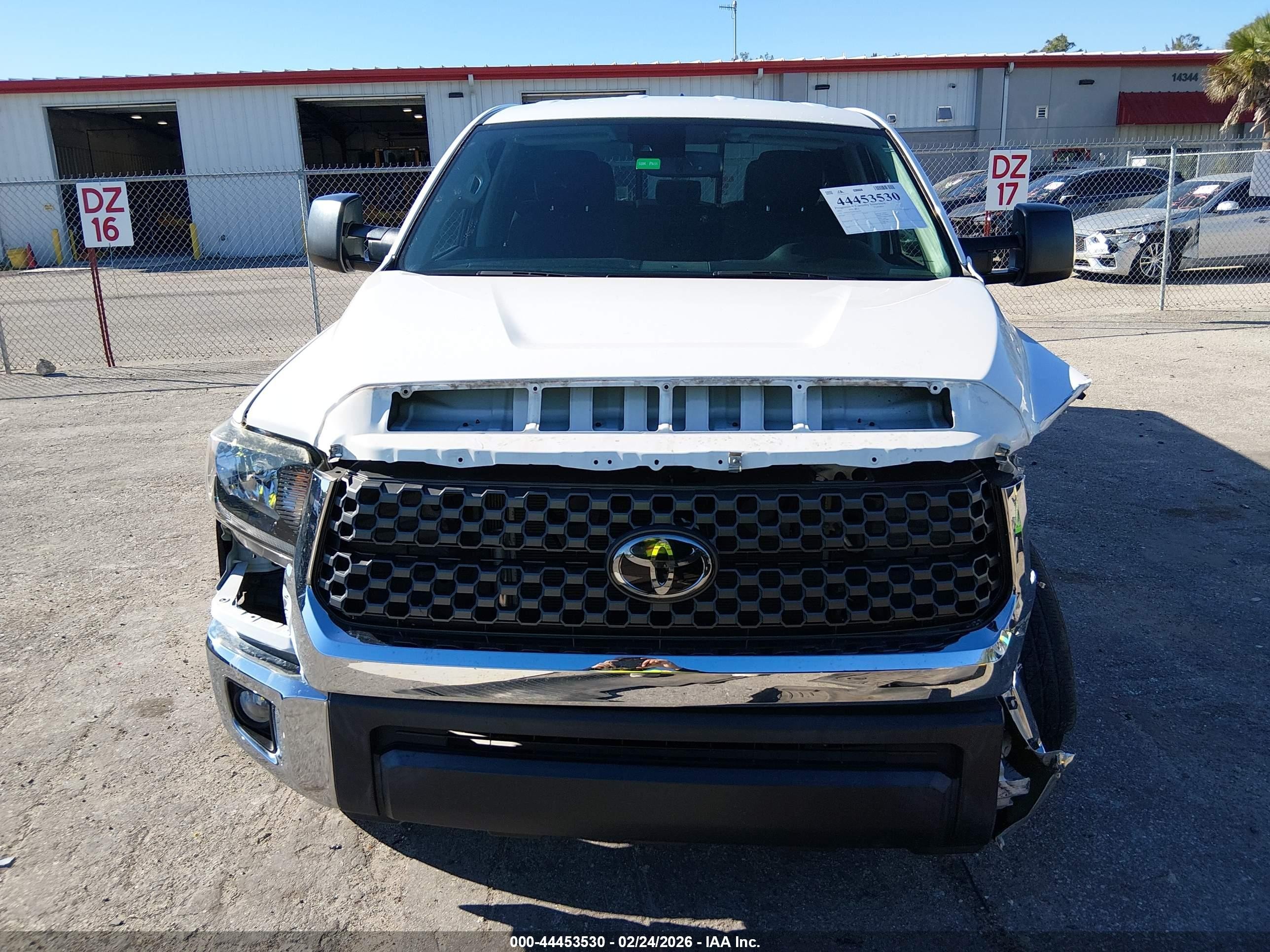 2021 Toyota Tundra Sr5 White vin: 5TFRY5F16MX285393