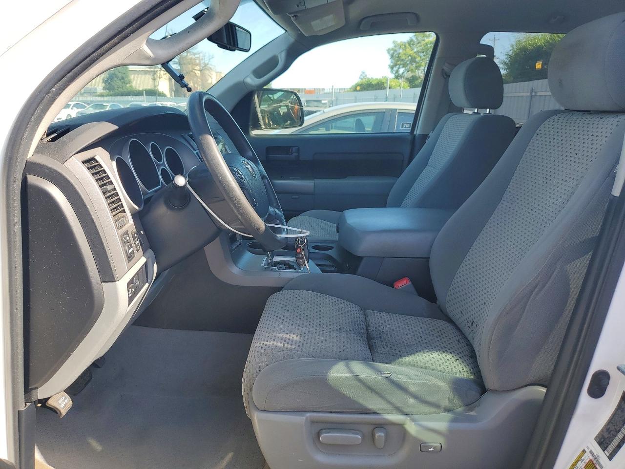 2011 Toyota Tundra Double Cab Sr5 White vin: 5TFRY5F17BX114519