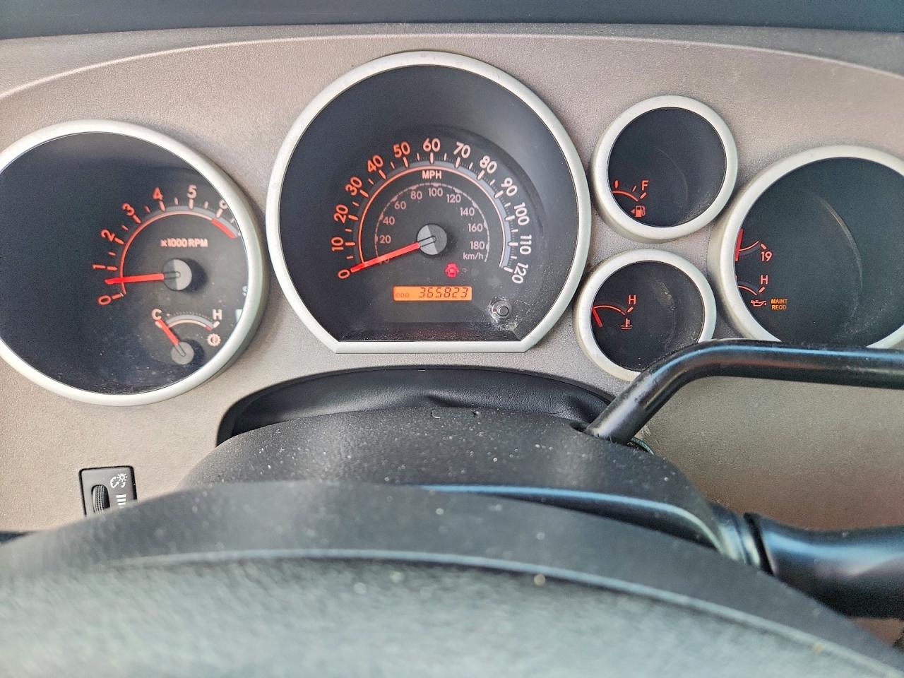 2010 Toyota Tundra Double Cab Sr5 Silver vin: 5TFRY5F18AX075633