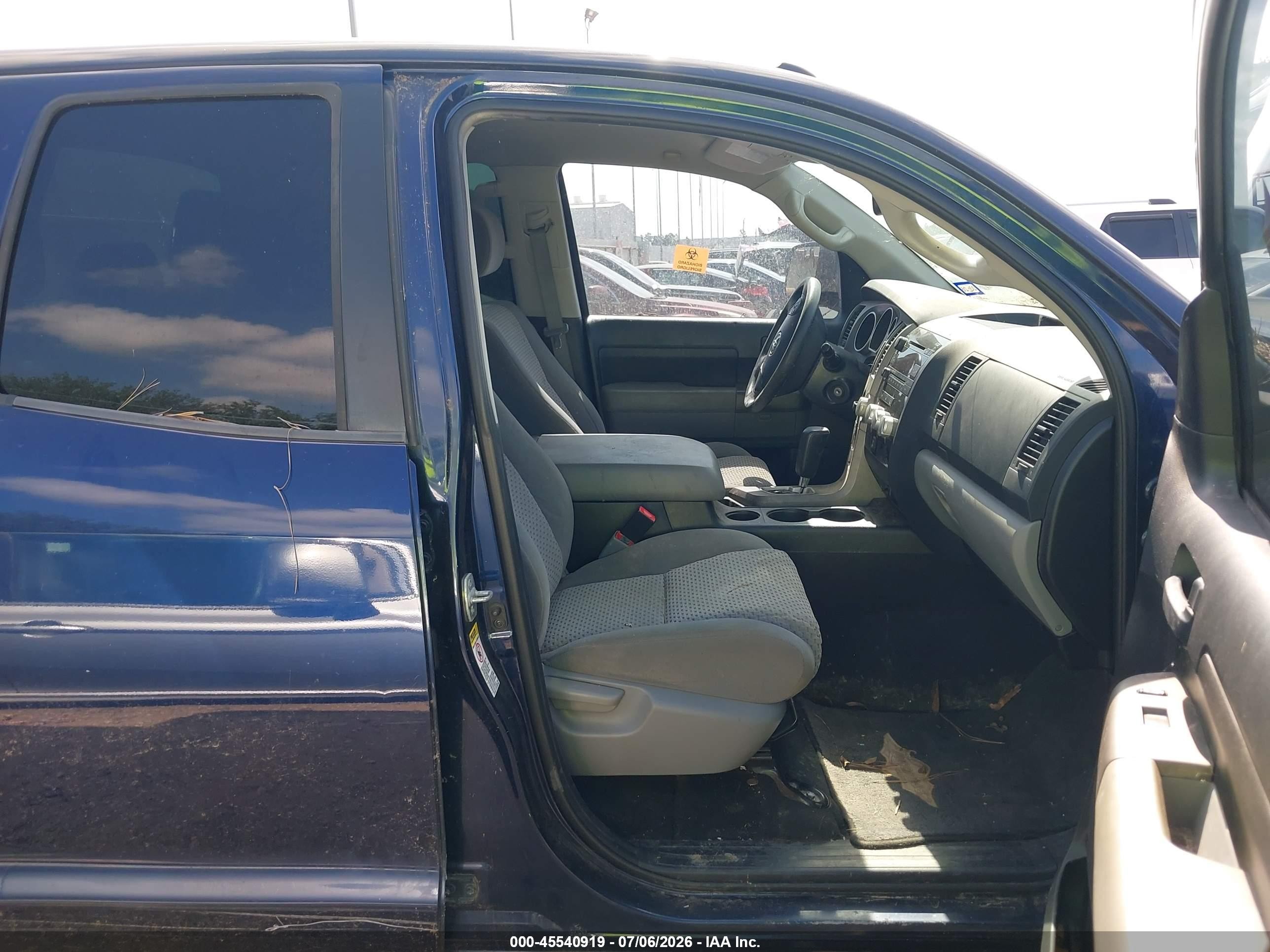 2012 Toyota Tundra Grade 5.7l V8 Blue vin: 5TFRY5F18CX116412