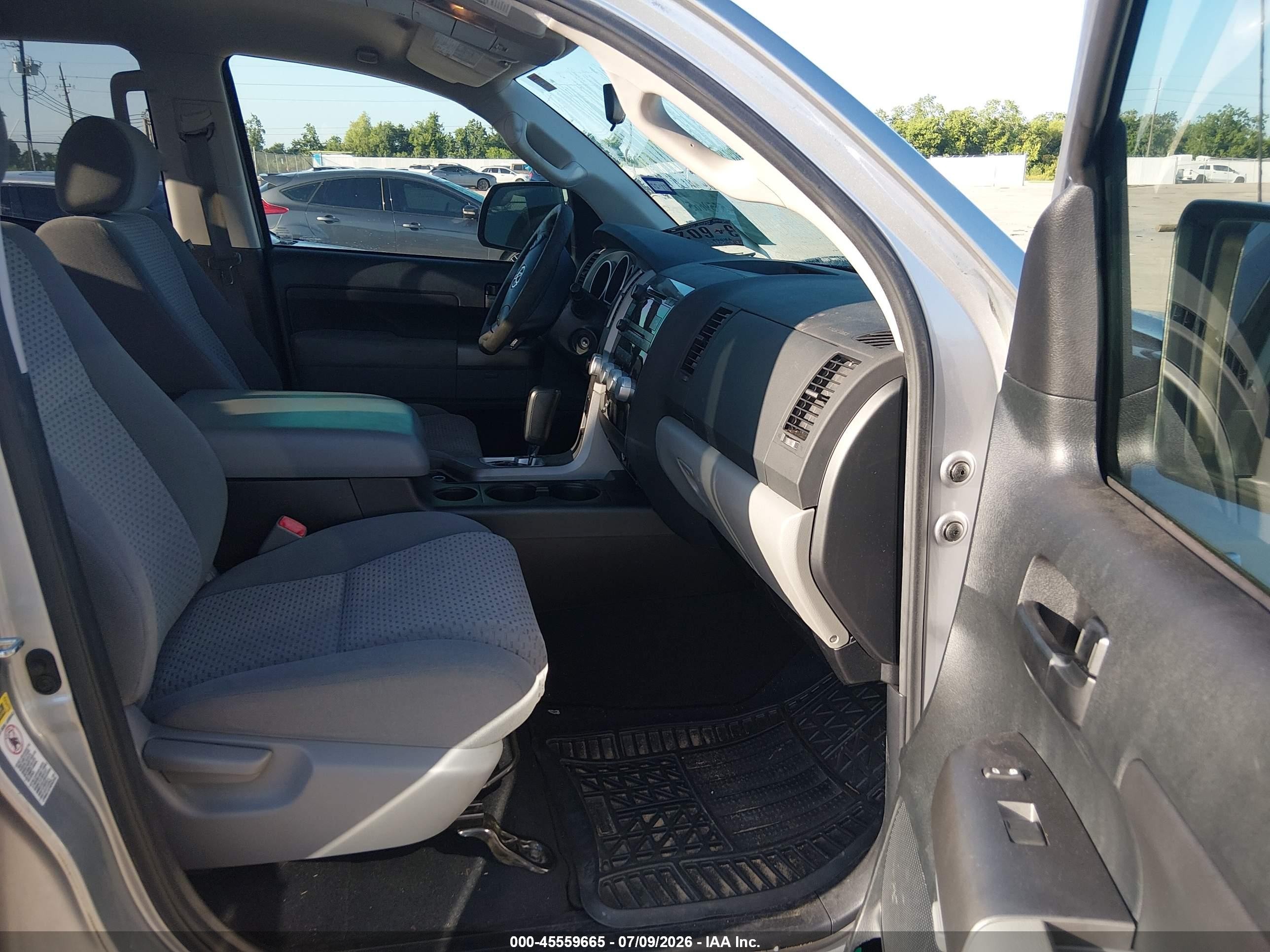 2012 Toyota Tundra Grade 5.7l V8 Gray vin: 5TFRY5F18CX120301