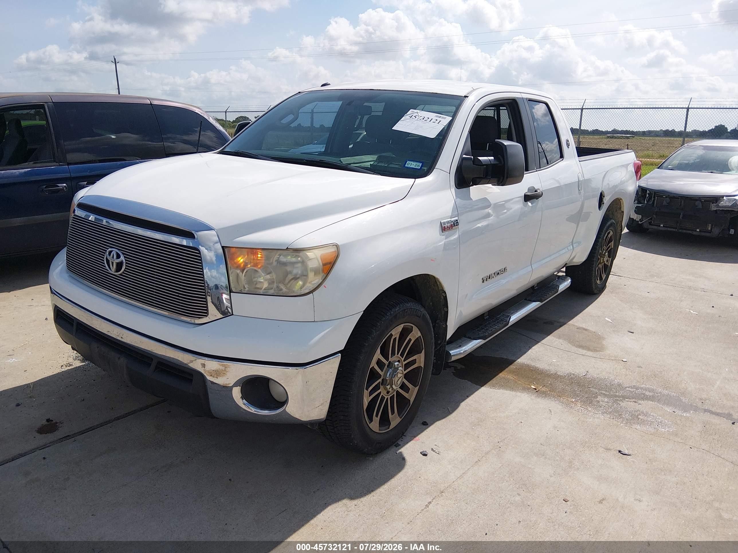 2013 Toyota Tundra Grade 5.7l V8 White vin: 5TFRY5F18DX141330