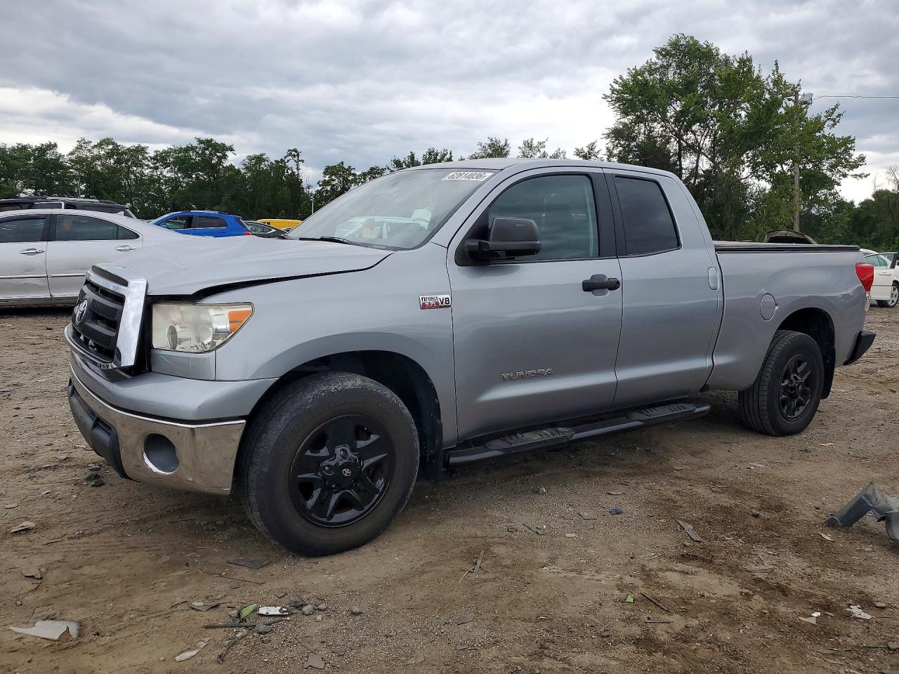 2013 Toyota Tundra Double Cab Sr5 Silver vin: 5TFRY5F18DX145894