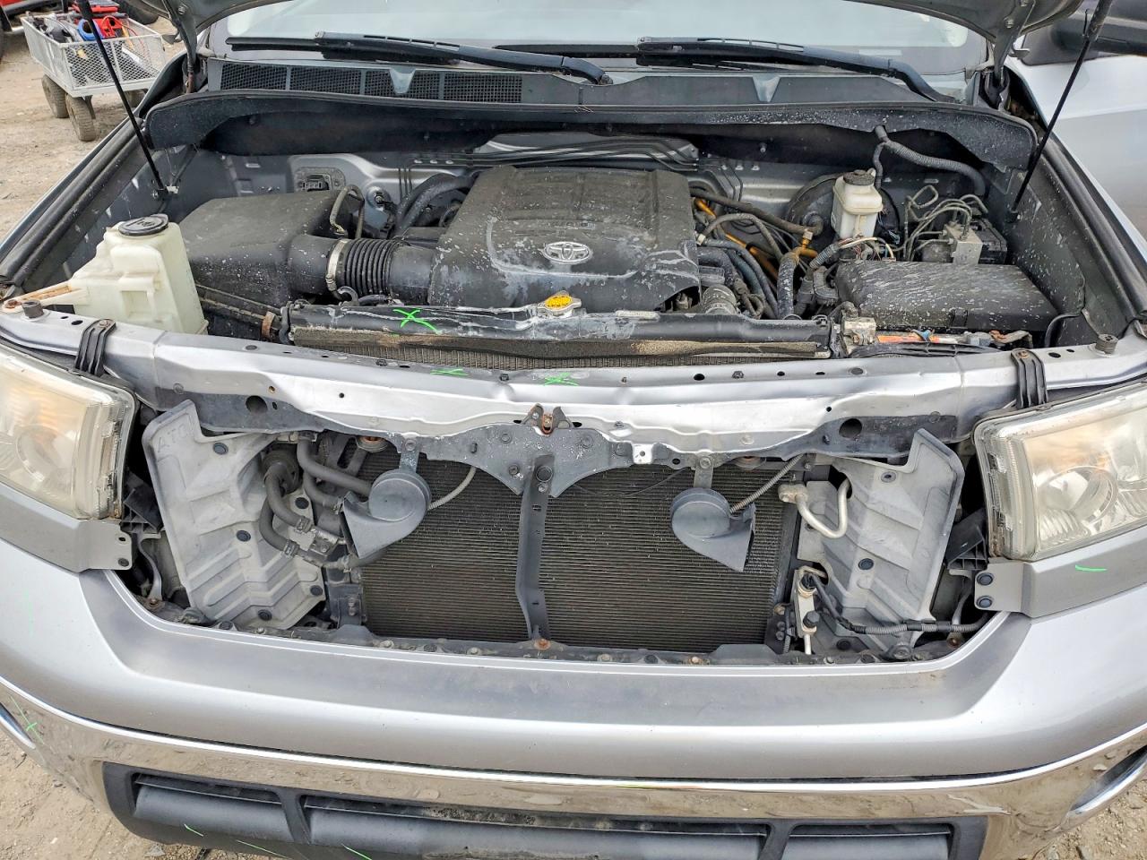 2013 Toyota Tundra Double Cab Sr5 Silver vin: 5TFRY5F18DX145894