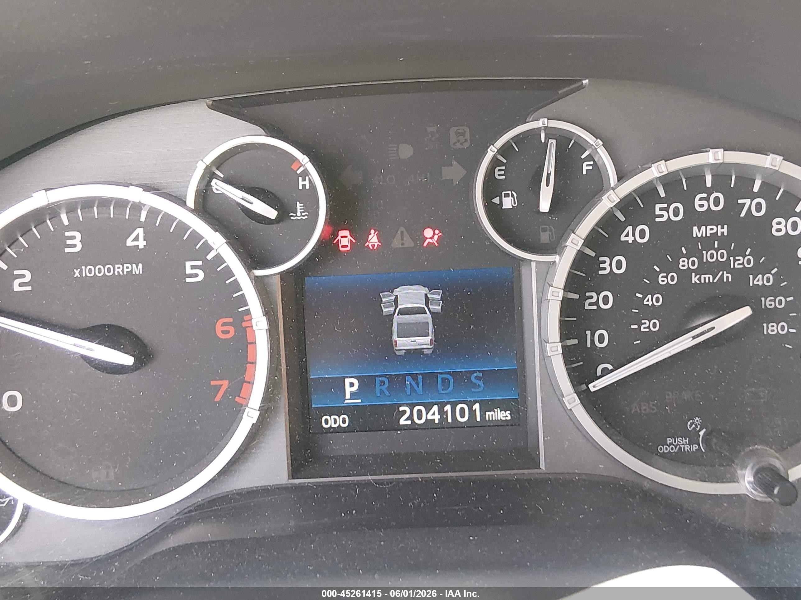 2014 Toyota Tundra Sr5 5.7l V8 Silver vin: 5TFRY5F18EX169615