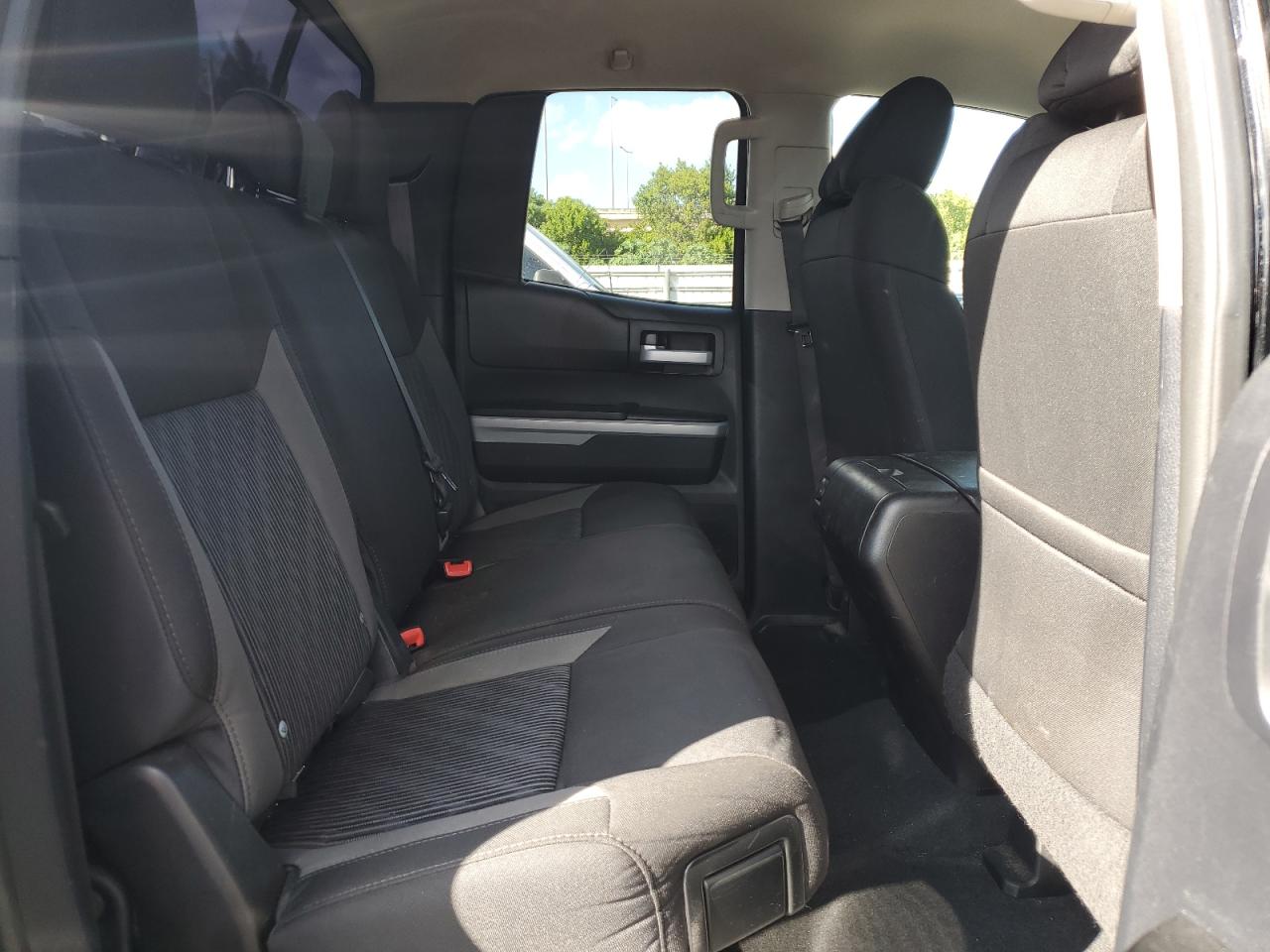 2015 Toyota Tundra Sr5 Black vin: 5TFRY5F18FX182799