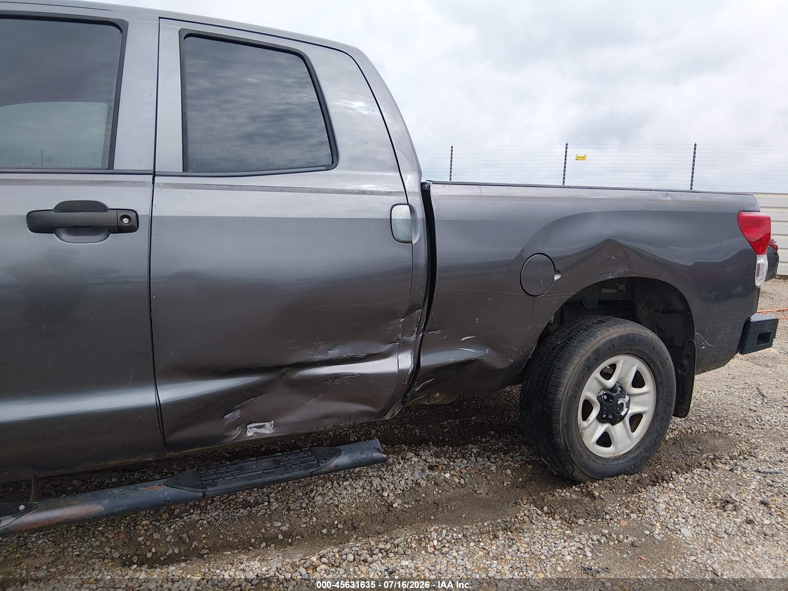 2011 Toyota Tundra Grade 5.7l V8 Черный vin: 5TFRY5F19BX100914