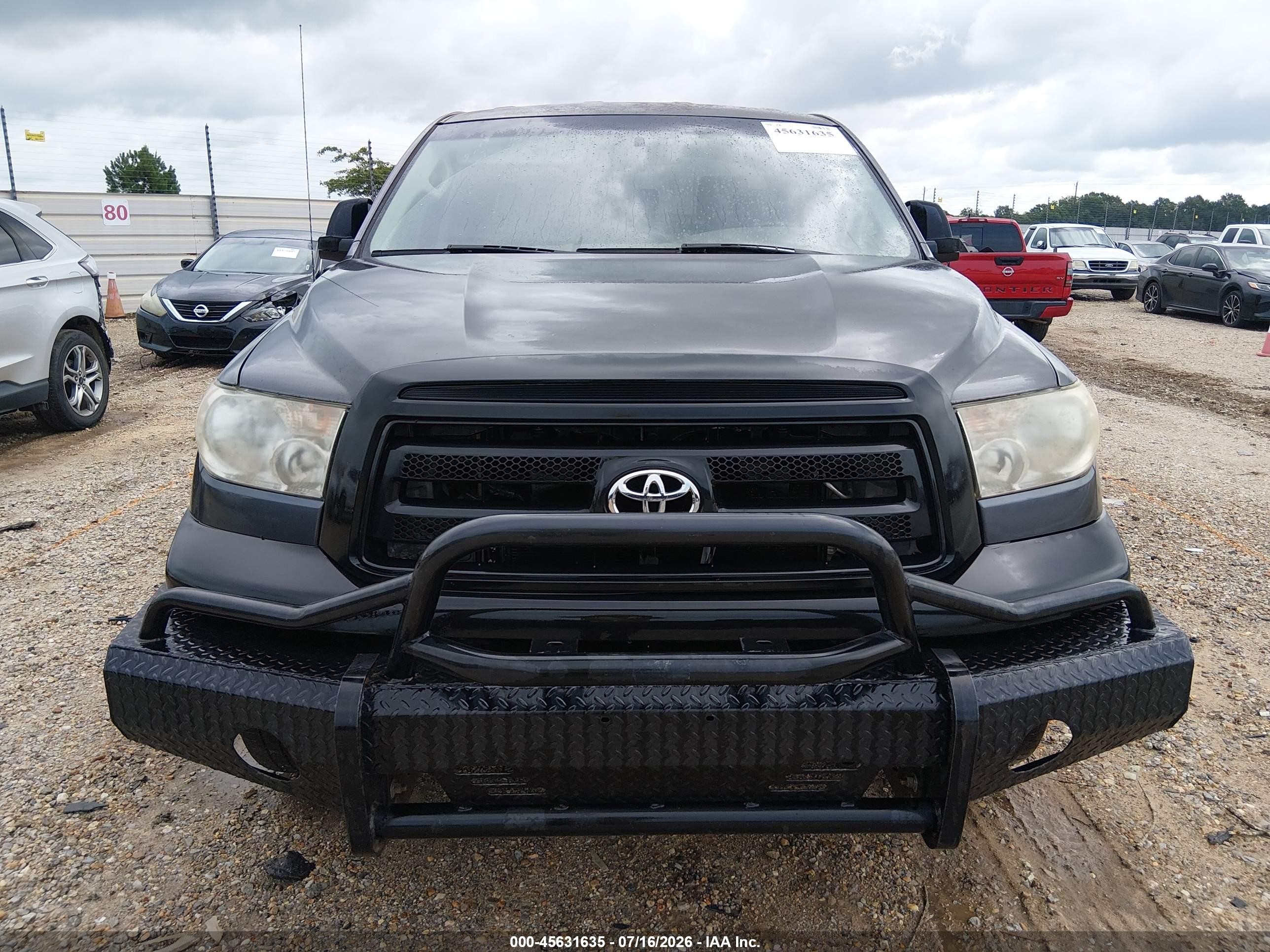 2011 Toyota Tundra Grade 5.7l V8 Черный vin: 5TFRY5F19BX100914