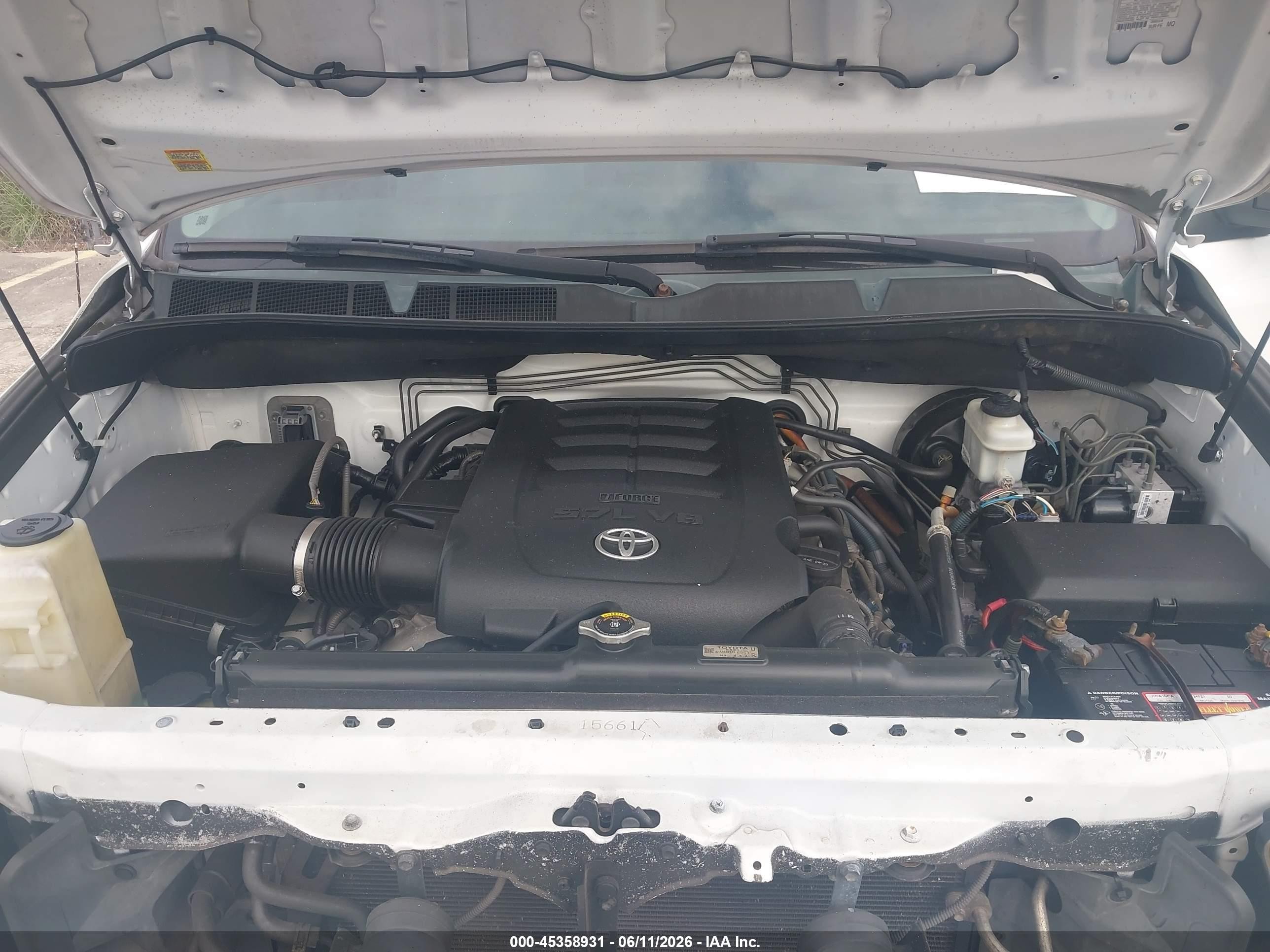 2013 Toyota Tundra Grade 5.7l V8 White vin: 5TFRY5F19DX138159