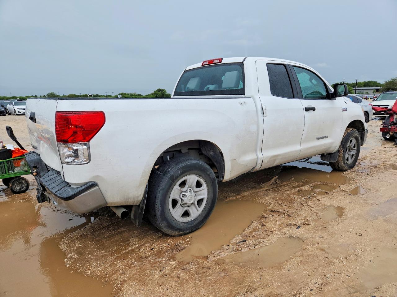 2013 Toyota Tundra Double Cab Sr5 White vin: 5TFRY5F19DX139778