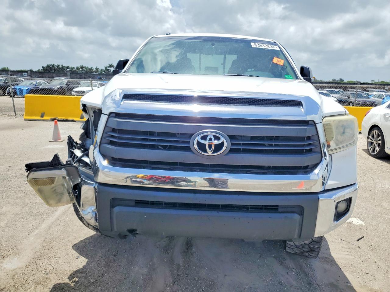 2014 Toyota Tundra Sr5 White vin: 5TFRY5F19EX156453