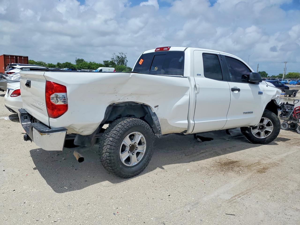 2014 Toyota Tundra Sr5 White vin: 5TFRY5F19EX156453