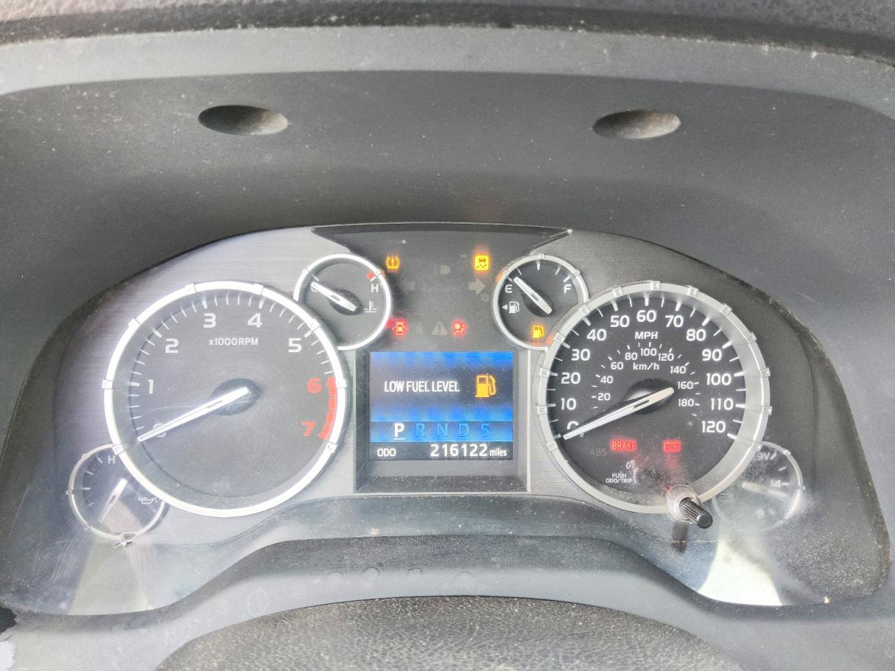 2014 Toyota Tundra Sr5 Silver vin: 5TFRY5F19EX170529