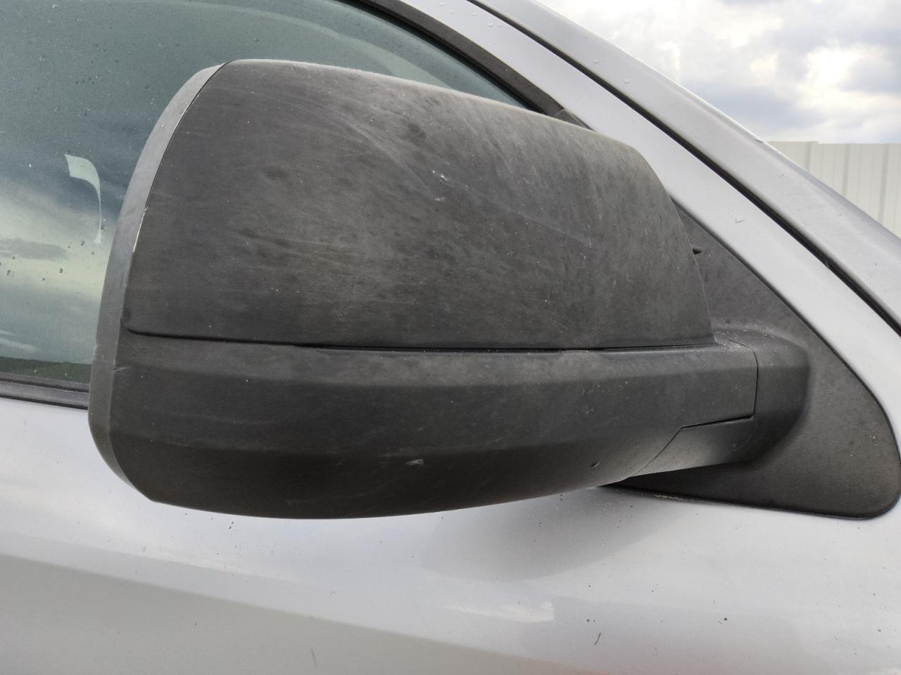 2014 Toyota Tundra Sr5 Silver vin: 5TFRY5F19EX170529 Damage: Rf Mirror Cover, Light Scratch, 1/2 To 1 Inch