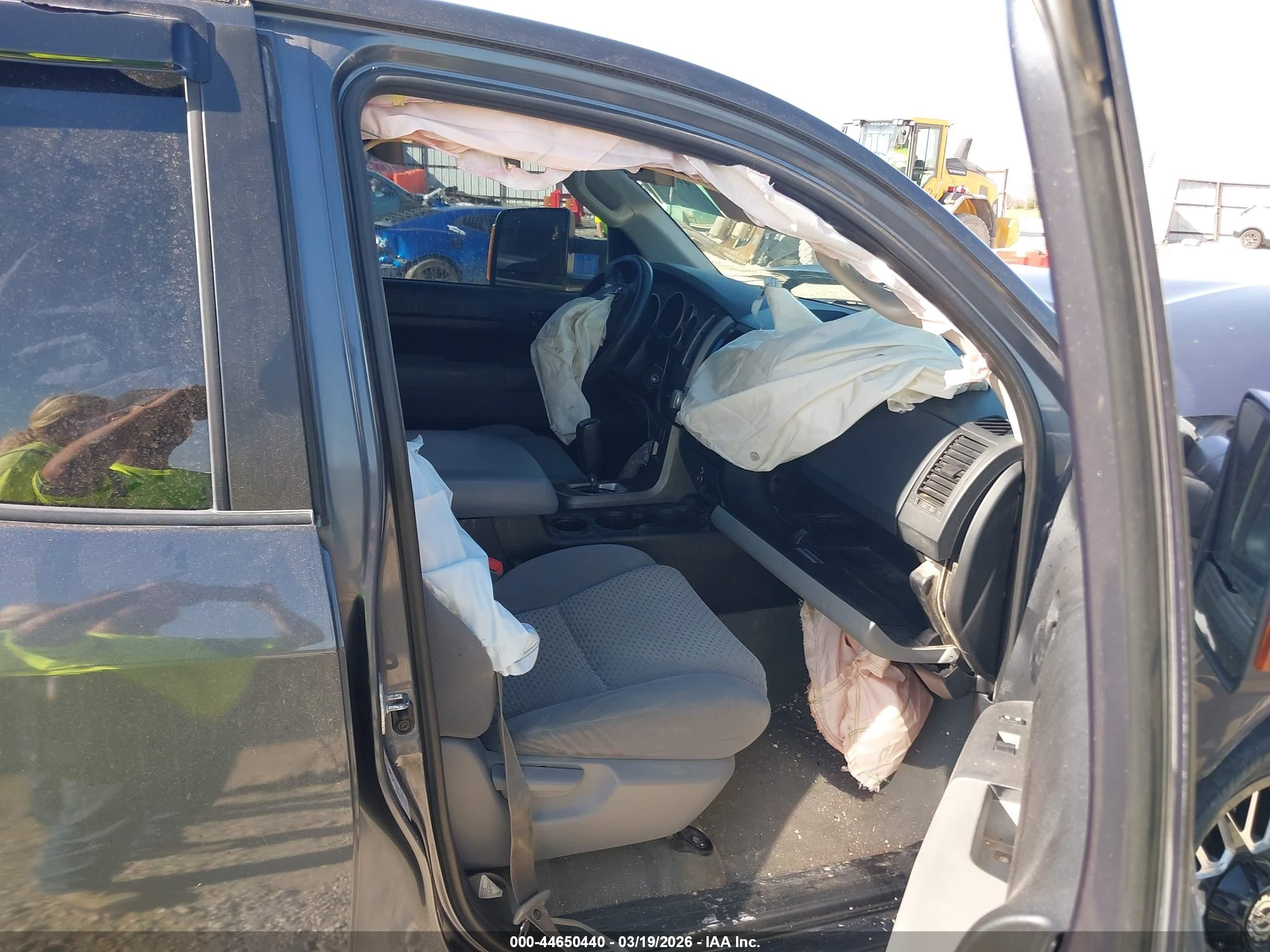 2010 Toyota Tundra Grade 5.7l V8 Gray vin: 5TFRY5F1XAX082258