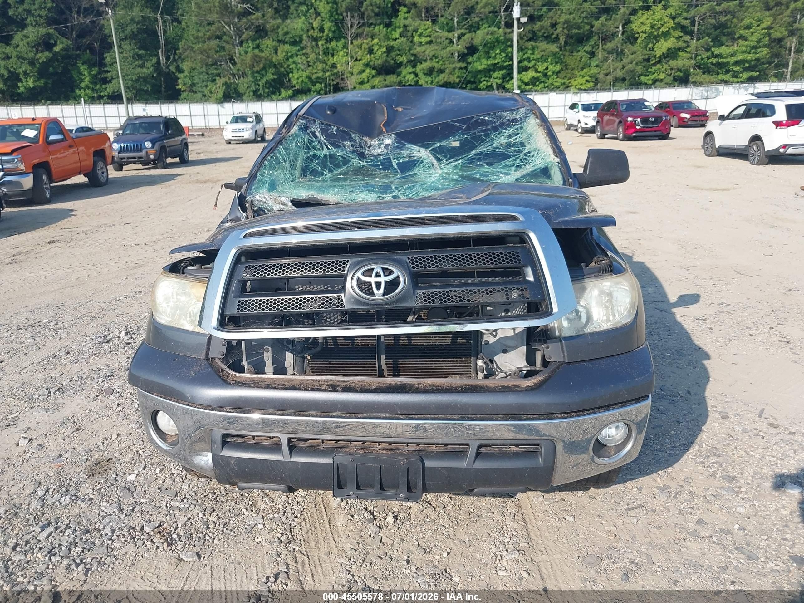 2011 Toyota Tundra Grade 5.7l V8 Gray vin: 5TFRY5F1XBX108794