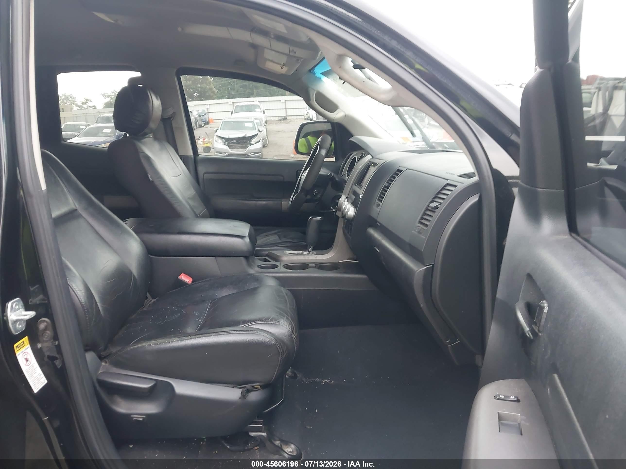 2011 Toyota Tundra Grade 5.7l V8 Black vin: 5TFRY5F1XBX114529