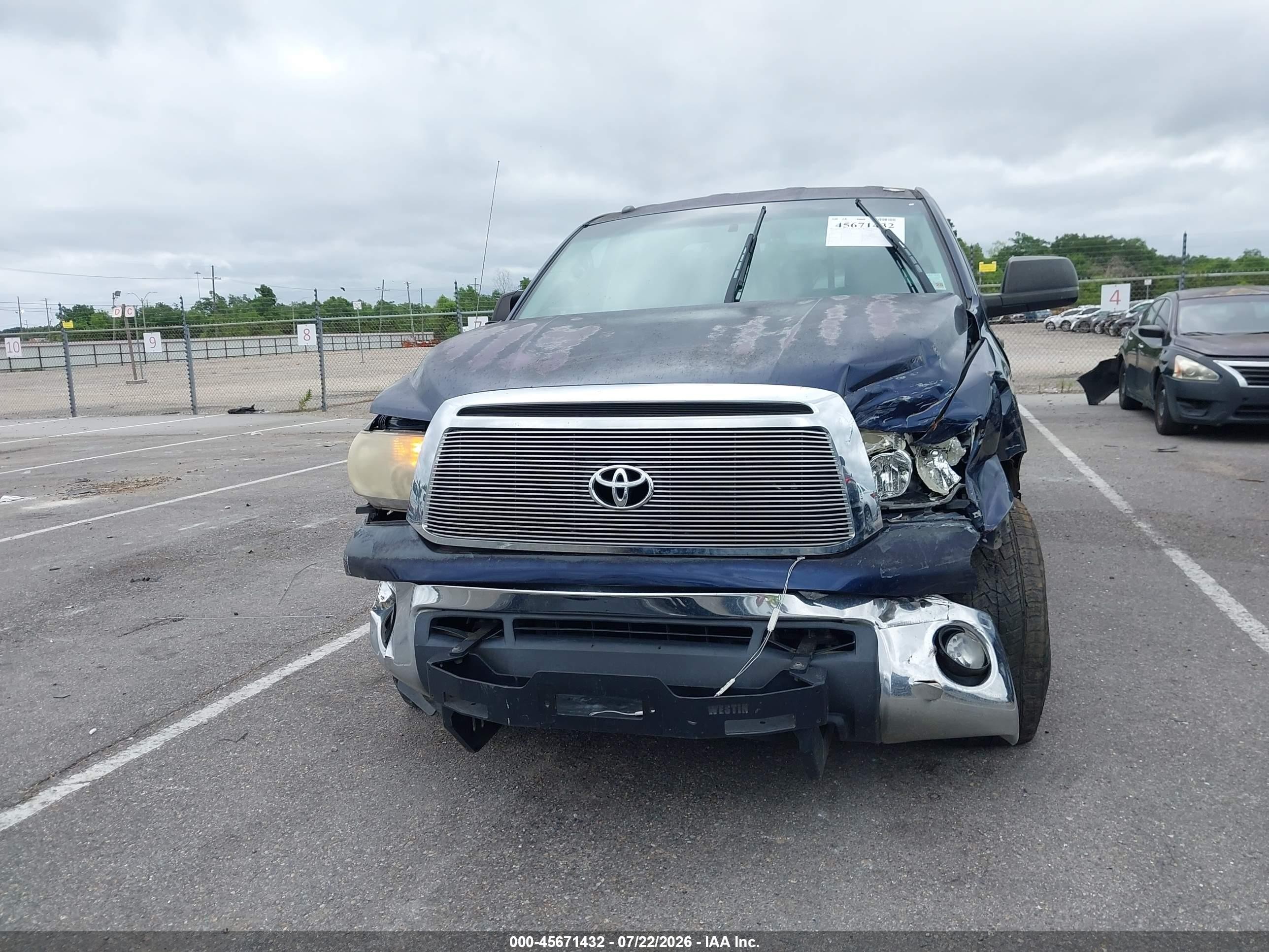 2013 Toyota Tundra Grade 5.7l V8 Dark Blue vin: 5TFRY5F1XDX141247